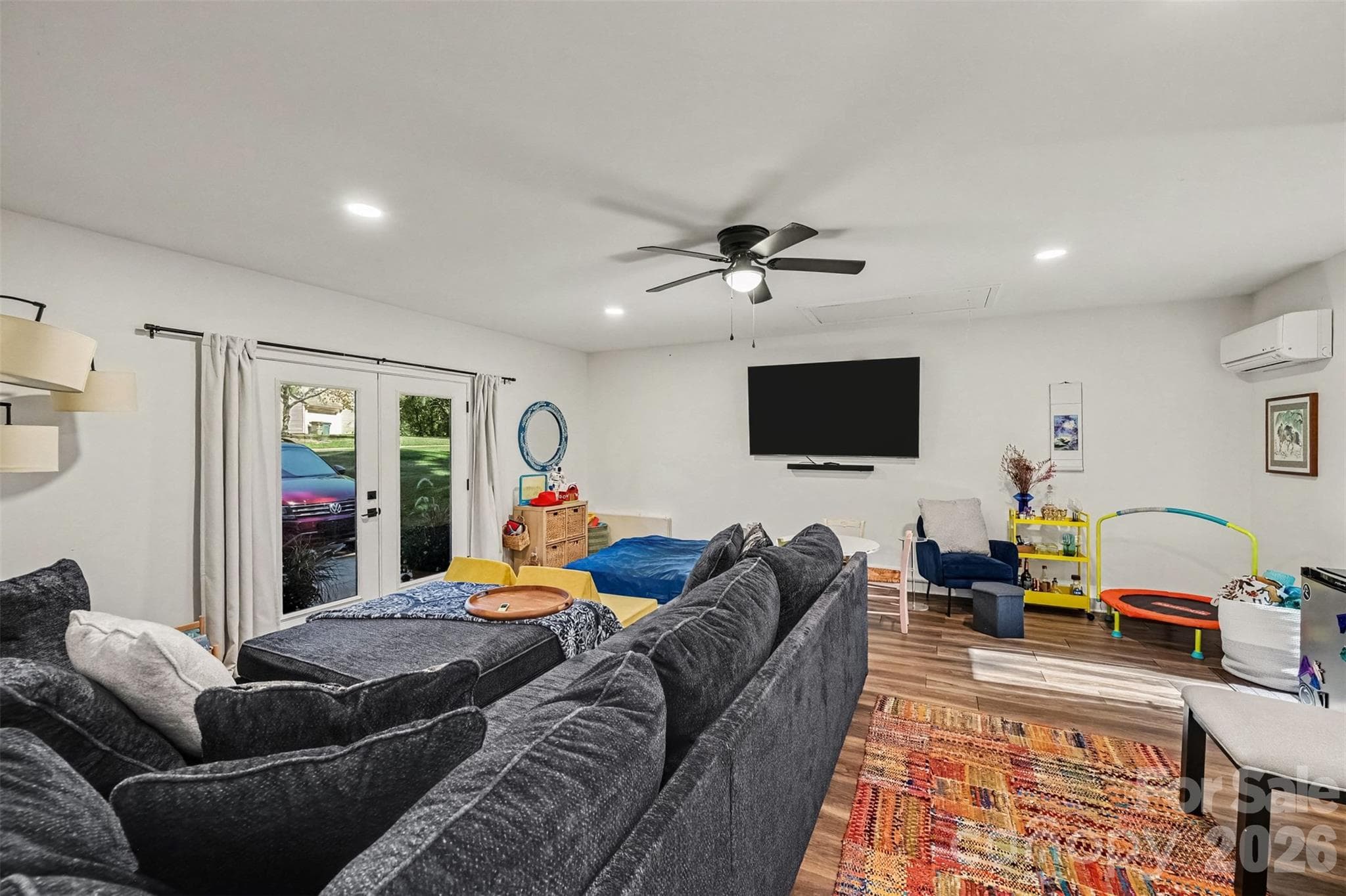 Finished garage bonus room with separate entrances - 129 Shade Tree Circle, Fort Mill