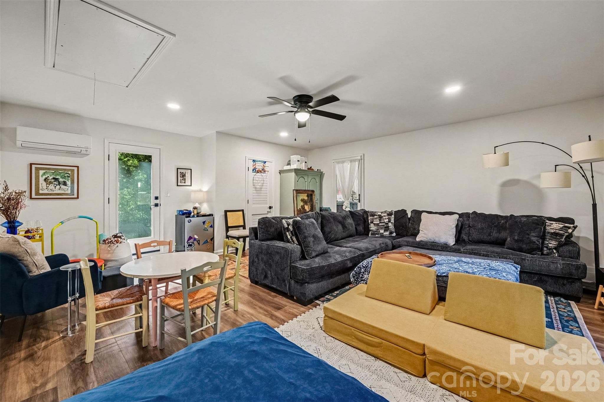 Finished garage bonus room with separate entrances - 129 Shade Tree Circle, Fort Mill