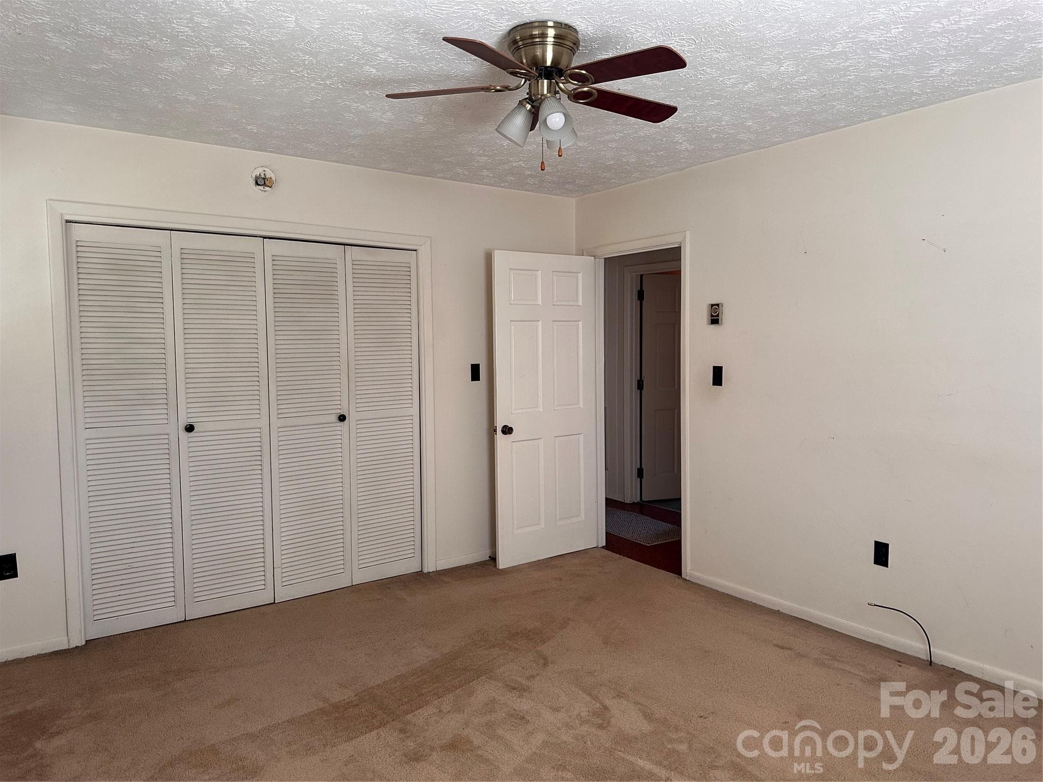 Single Family Residence at 2727 Haas Lane, Lenoir, photo 8 of 44