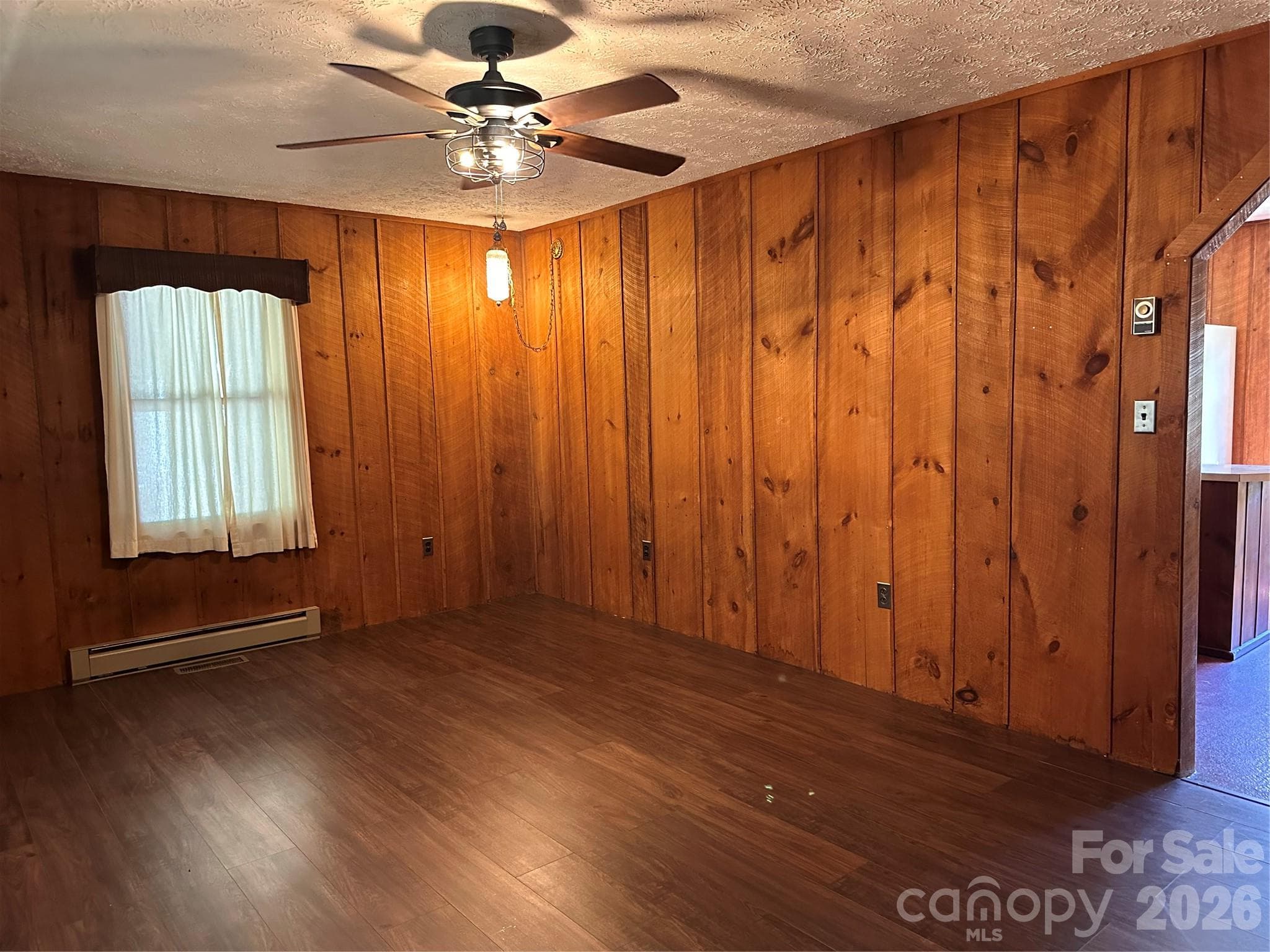 Single Family Residence at 2727 Haas Lane, Lenoir, photo 14 of 44