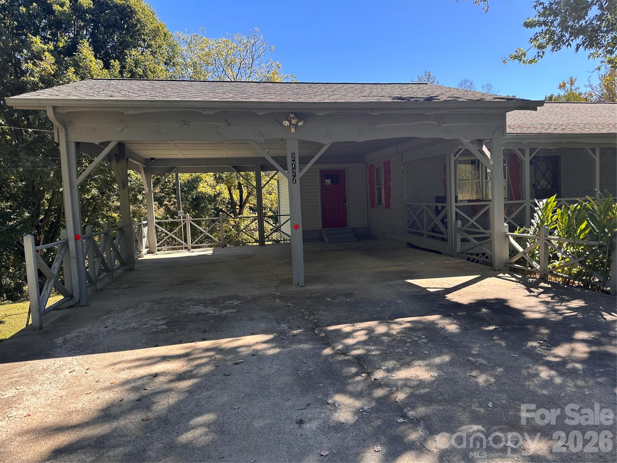Covered car port - 2727 Haas Lane, Lenoir