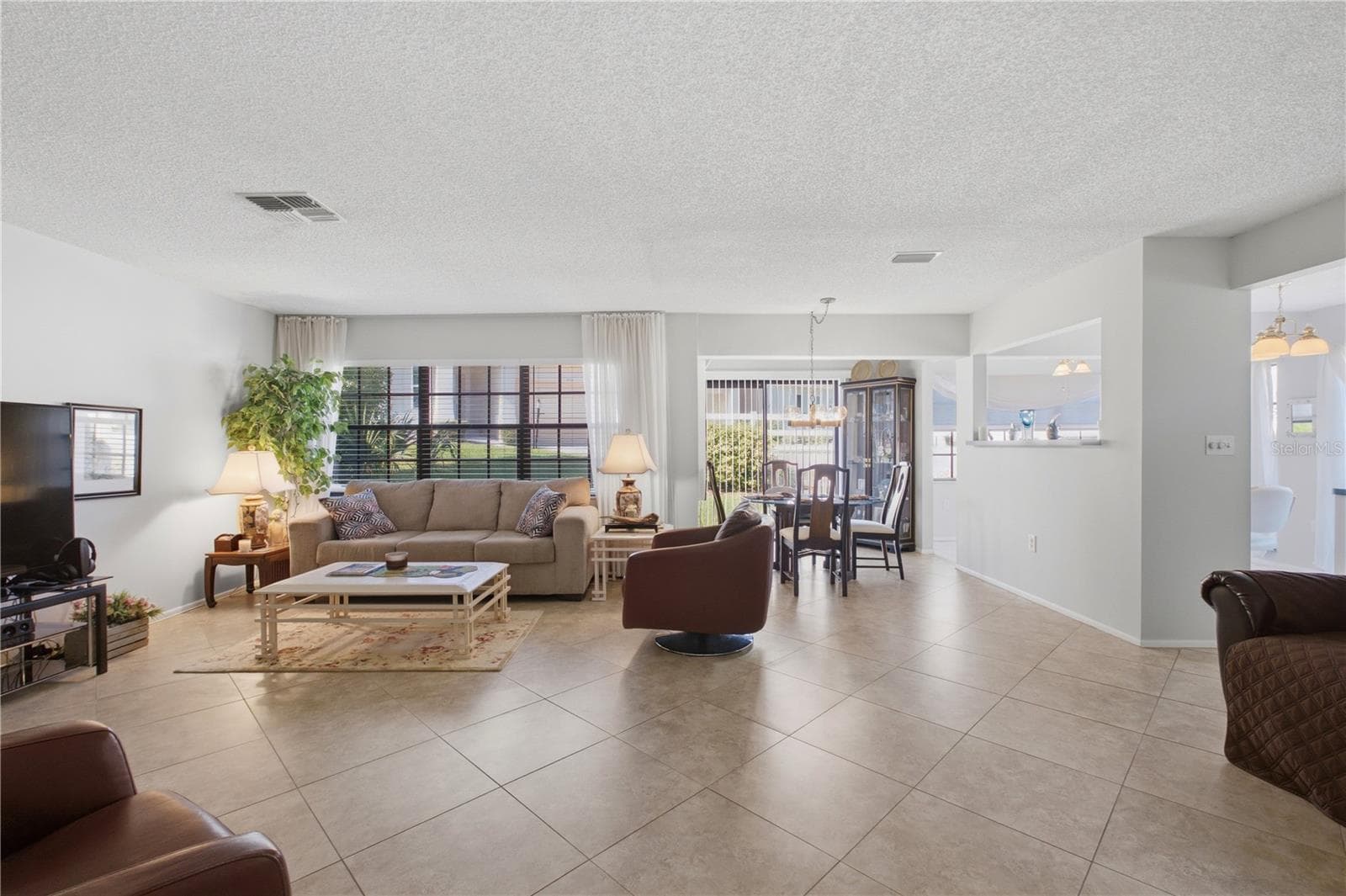 Villa at 1622 HIGHLAND CLUB LN, PALM HARBOR, photo 11 of 80