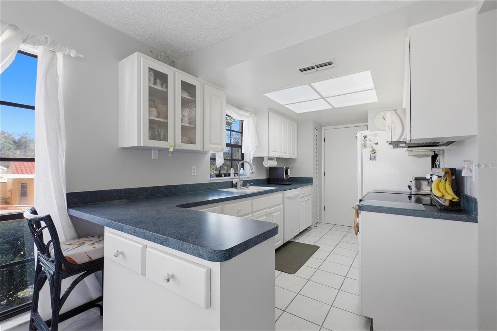 Villa at 1622 HIGHLAND CLUB LN, PALM HARBOR, photo 17 of 80
