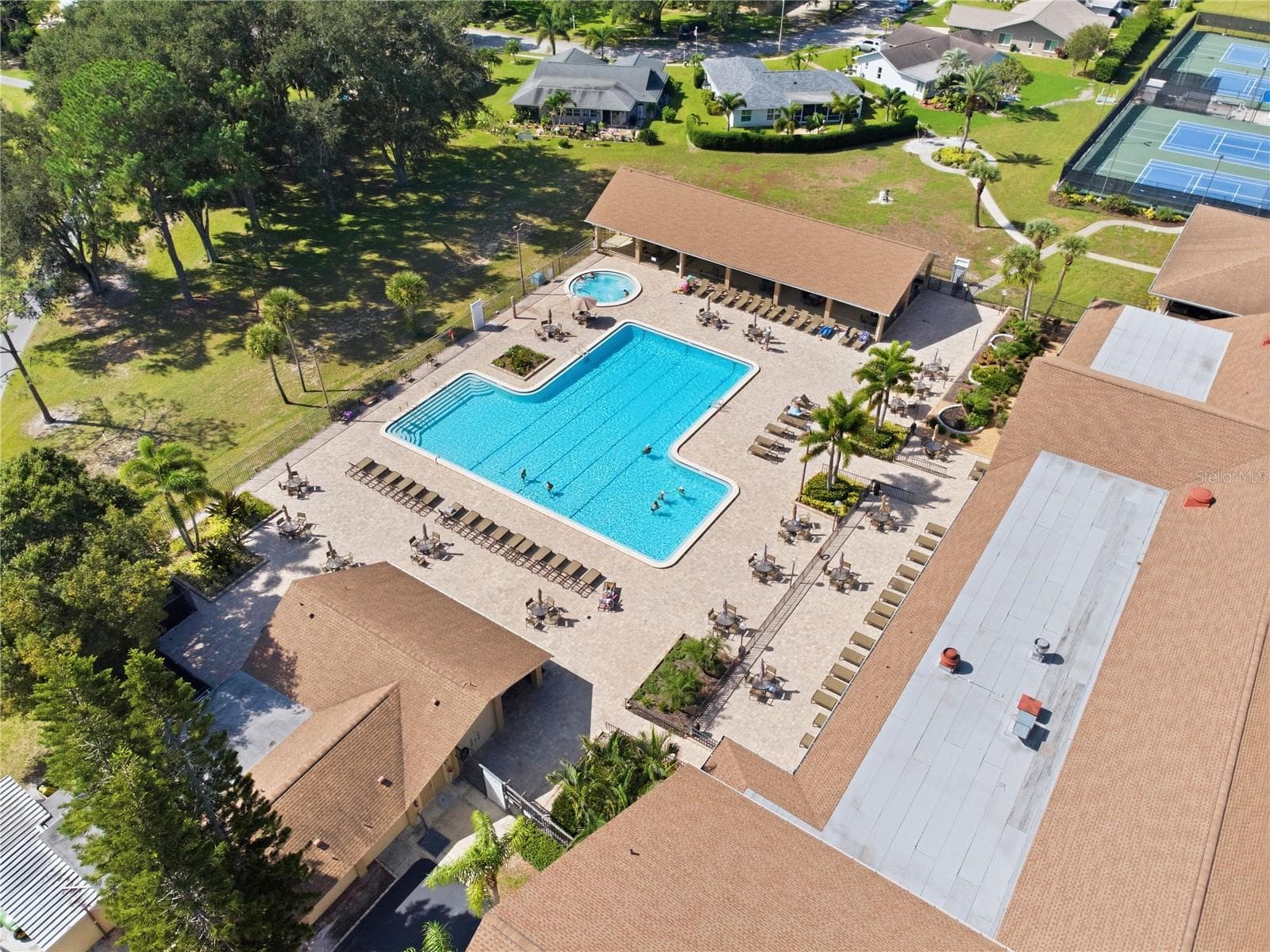 Villa at 1622 HIGHLAND CLUB LN, PALM HARBOR, photo 63 of 80