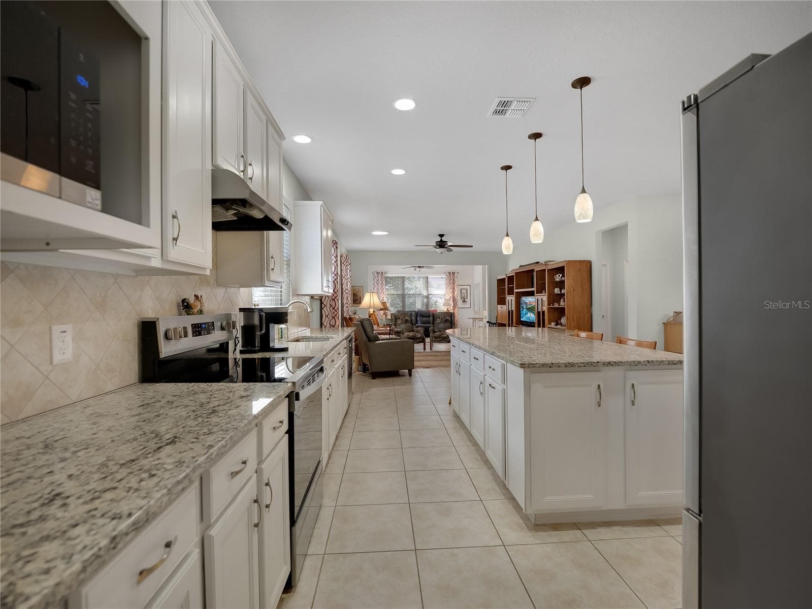 Single Family Residence at 9301 SW 70TH LOOP, OCALA, photo 13 of 62