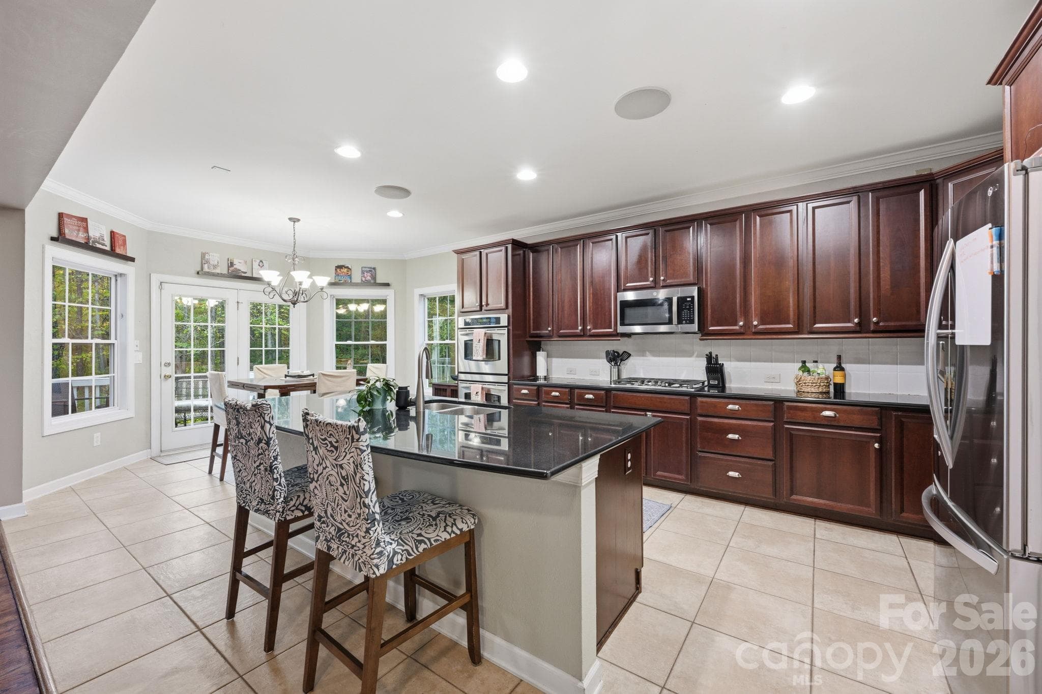 Beautiful kitchen with large Island - 5704 Snapdragon Lane, Huntersville