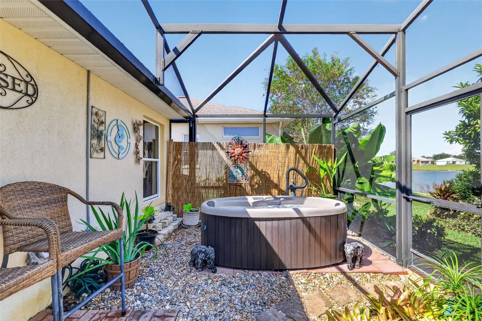 Hot Tub with Water Views! - 6121 HUNTERS RIDGE AVE, LEESBURG