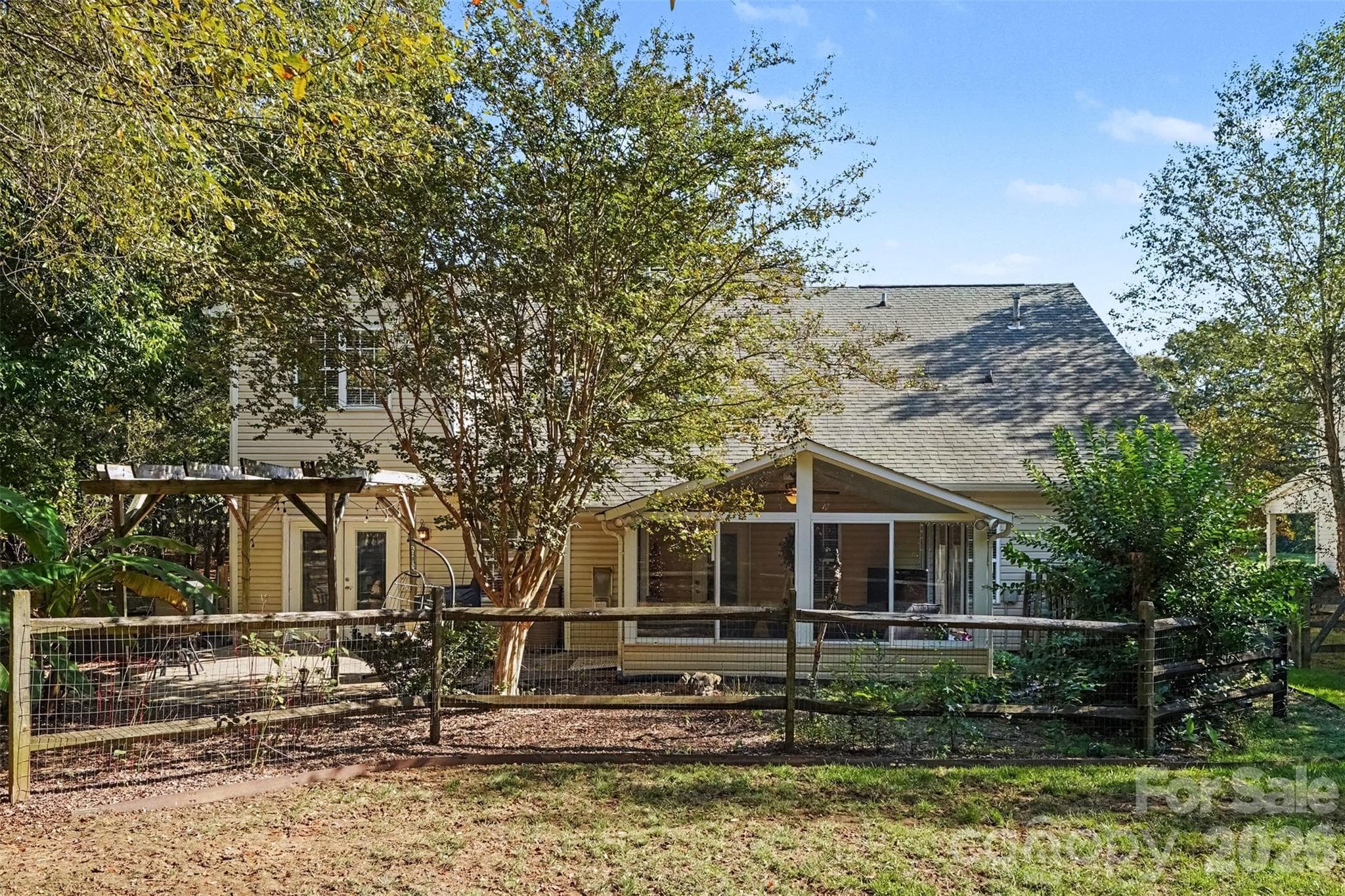 Single Family Residence at 8610 Ellington Park Drive, Charlotte, photo 28 of 29