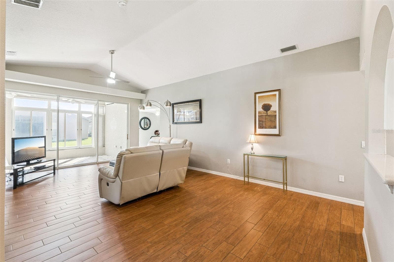 Single Family Residence at 159 RED MAPLE PASS, DAVENPORT, photo 11 of 32