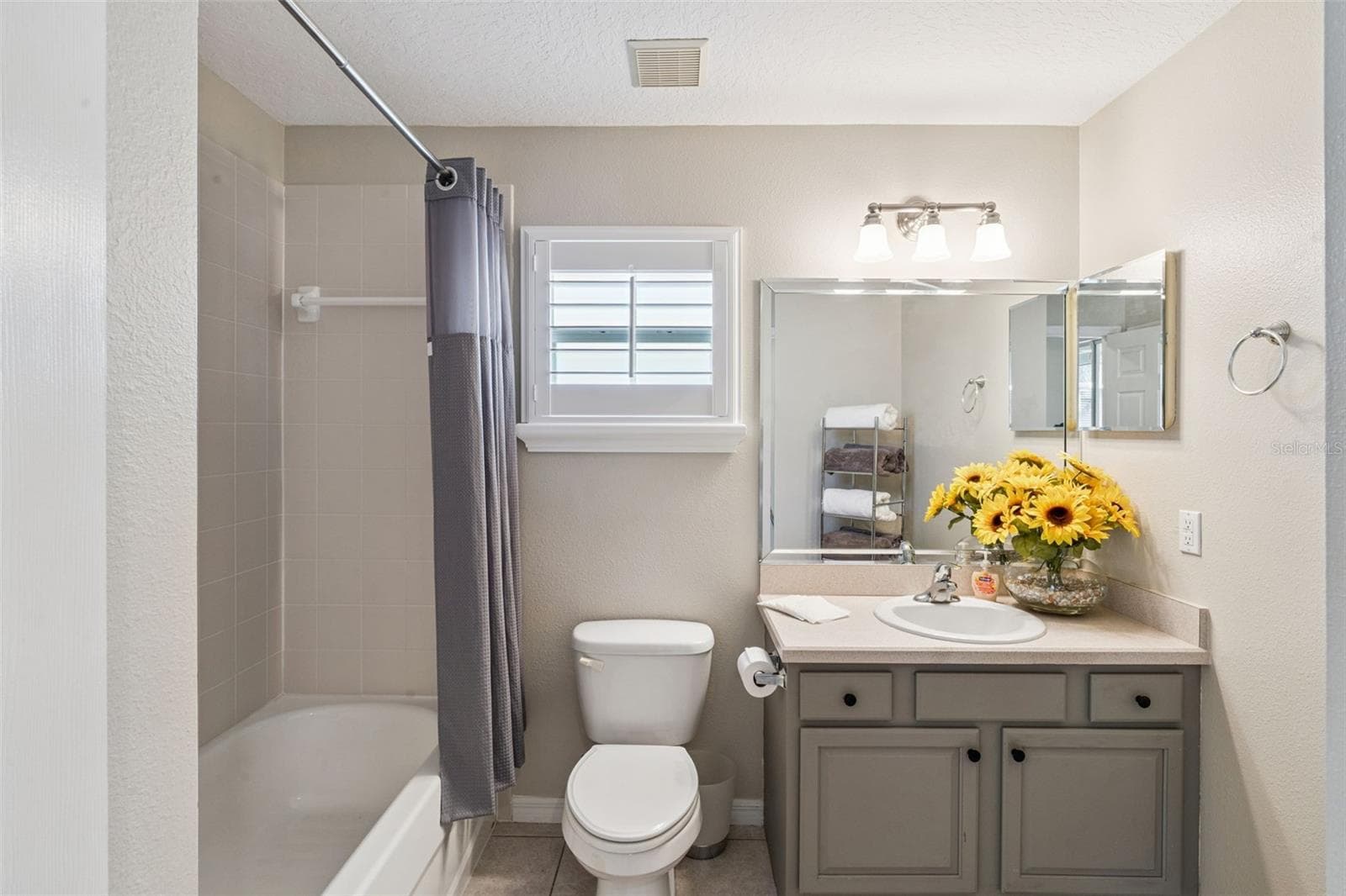 Single Family Residence at 159 RED MAPLE PASS, DAVENPORT, photo 18 of 32