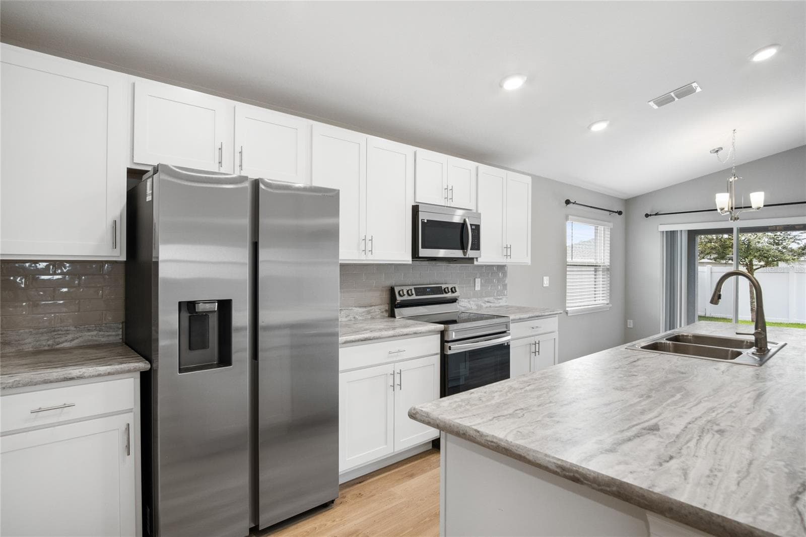 Single Family Residence at 1075 TROPEA LN, AUBURNDALE, photo 14 of 35