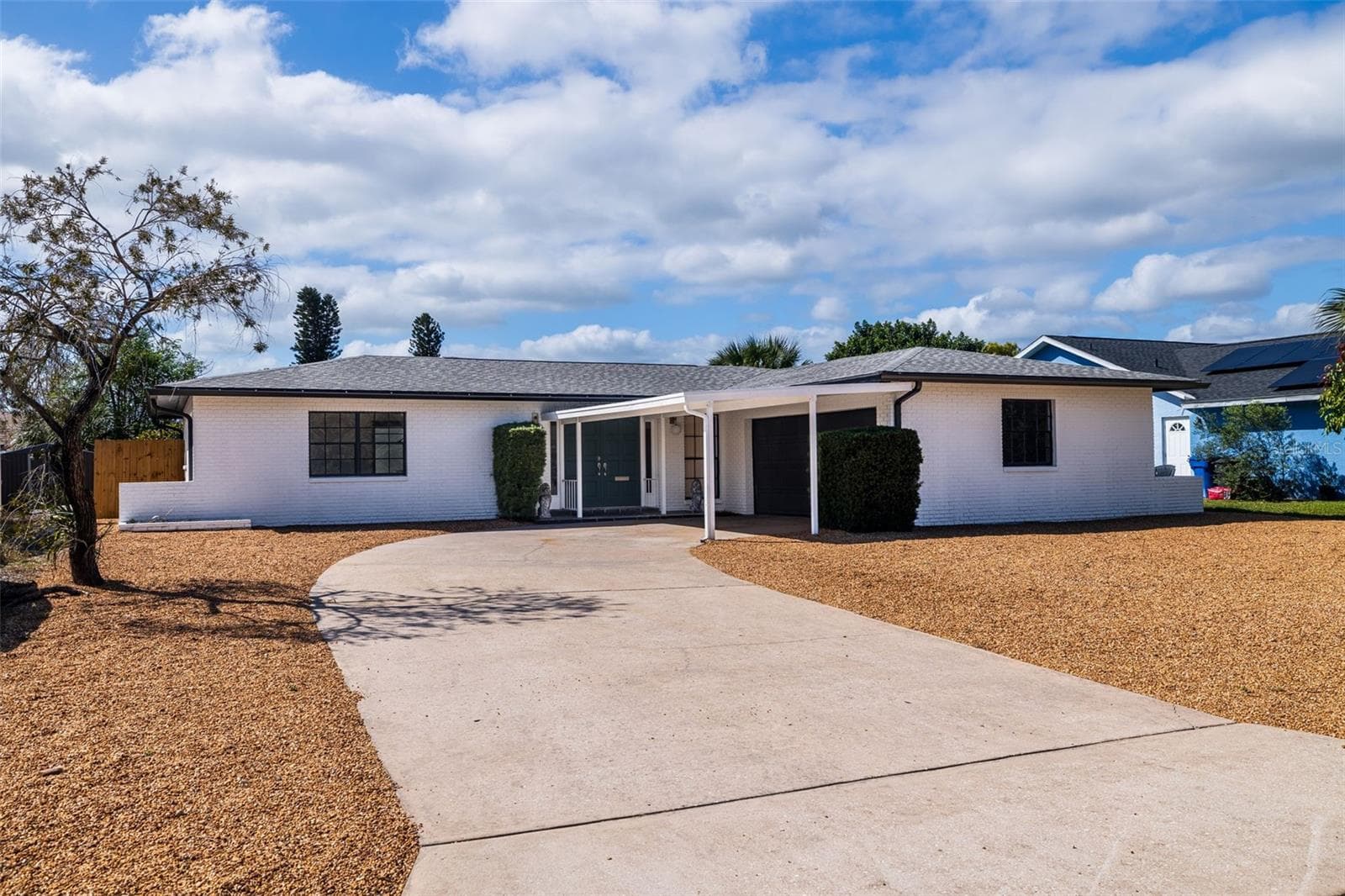 Single Family Residence at 5901 25TH ST S, ST PETERSBURG, photo 2 of 75