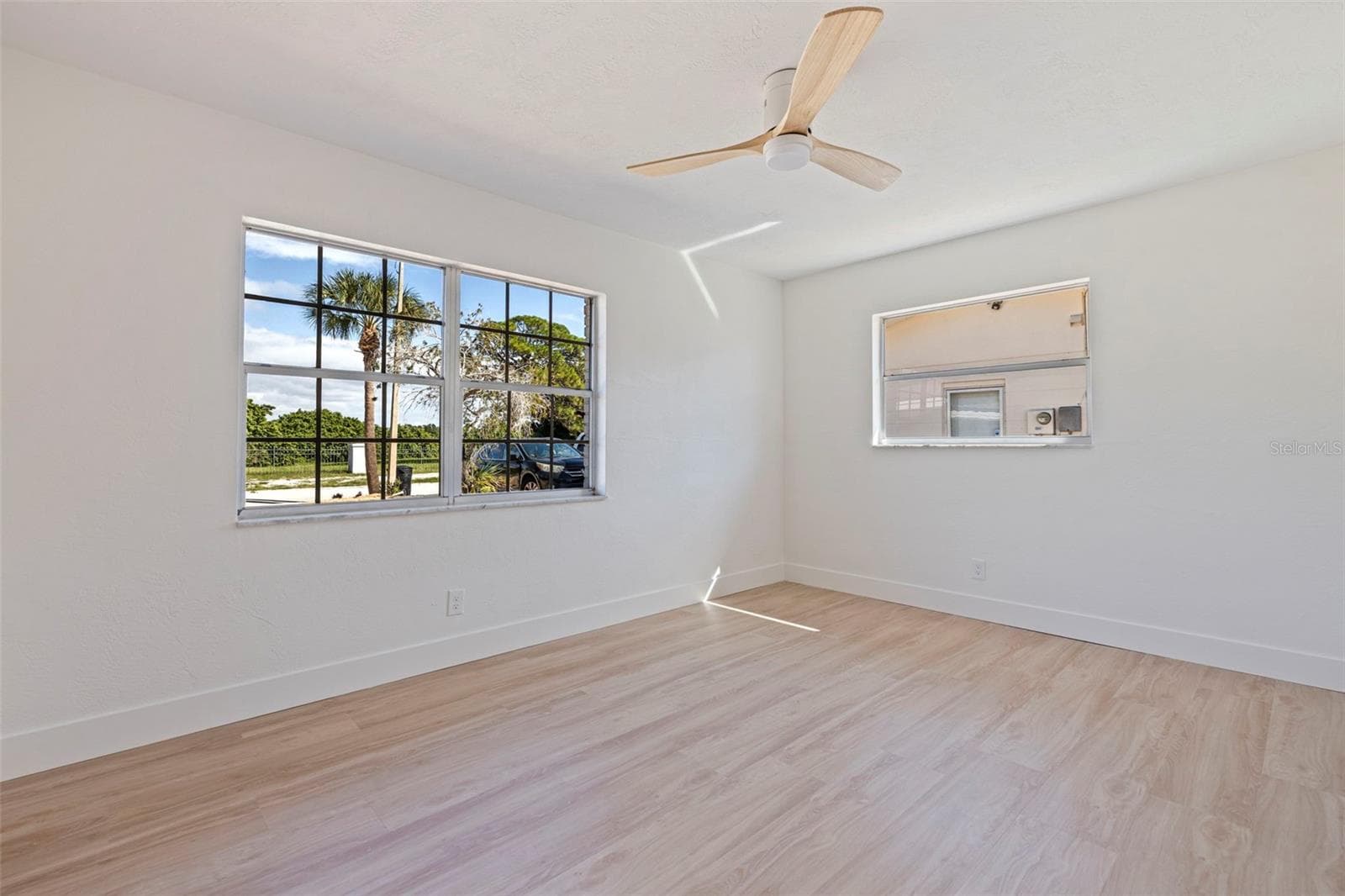 Single Family Residence at 5901 25TH ST S, ST PETERSBURG, photo 51 of 75