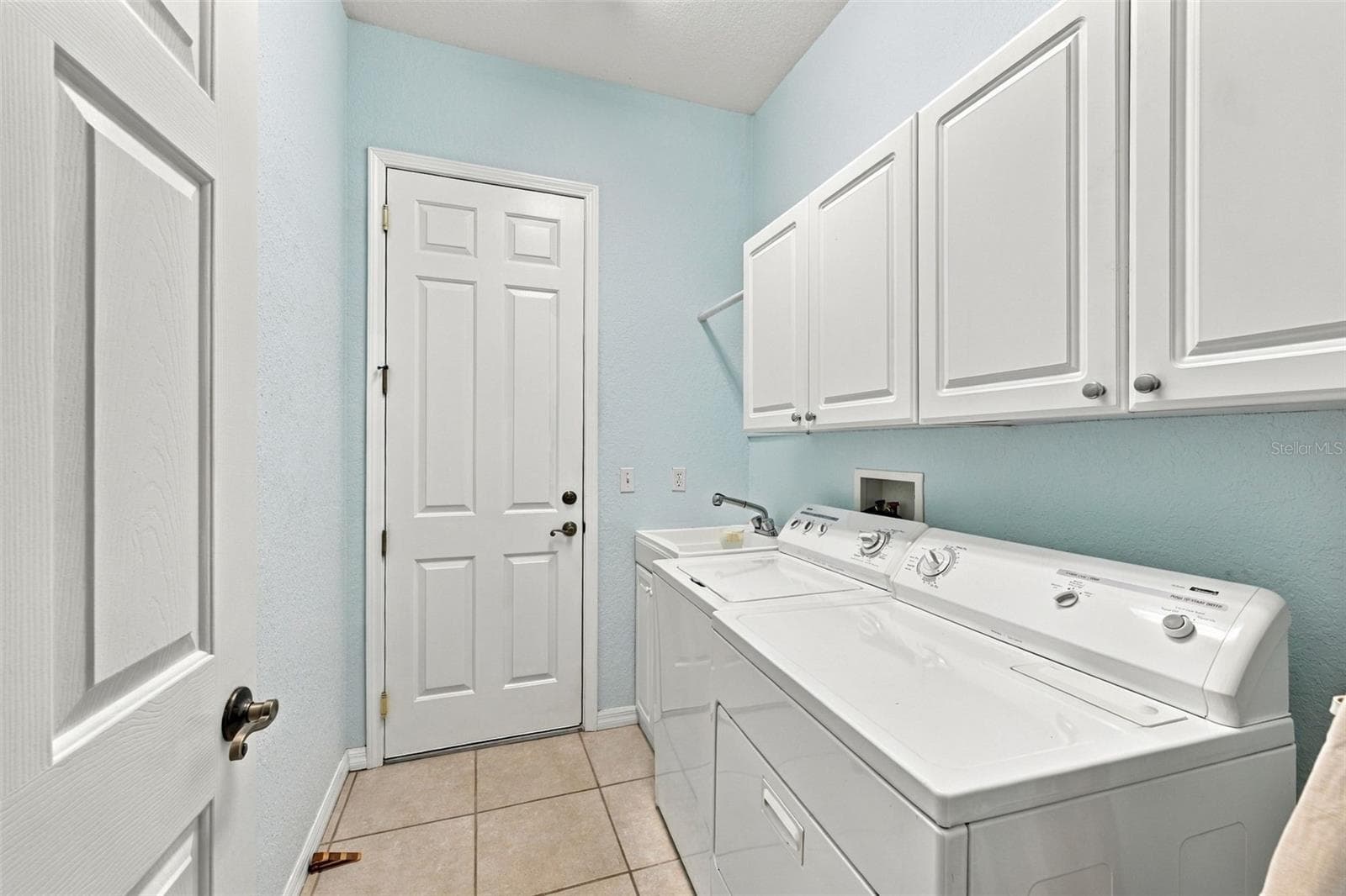 Laundry Room - 2418 KENSINGTON GREENS DR #9, SUN CITY CENTER