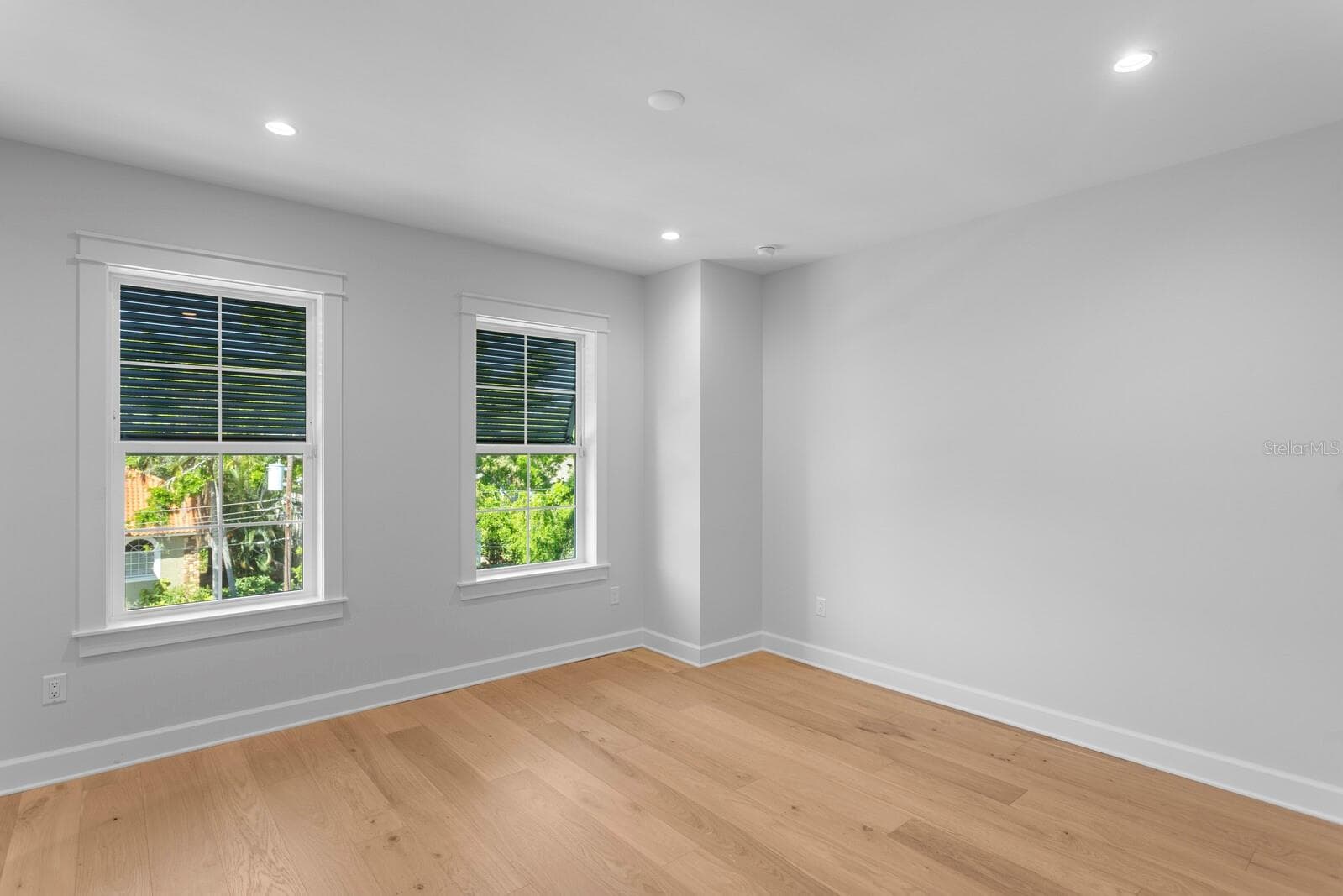 Single Family Residence at 2312 S OCCIDENT ST, TAMPA, photo 43 of 52