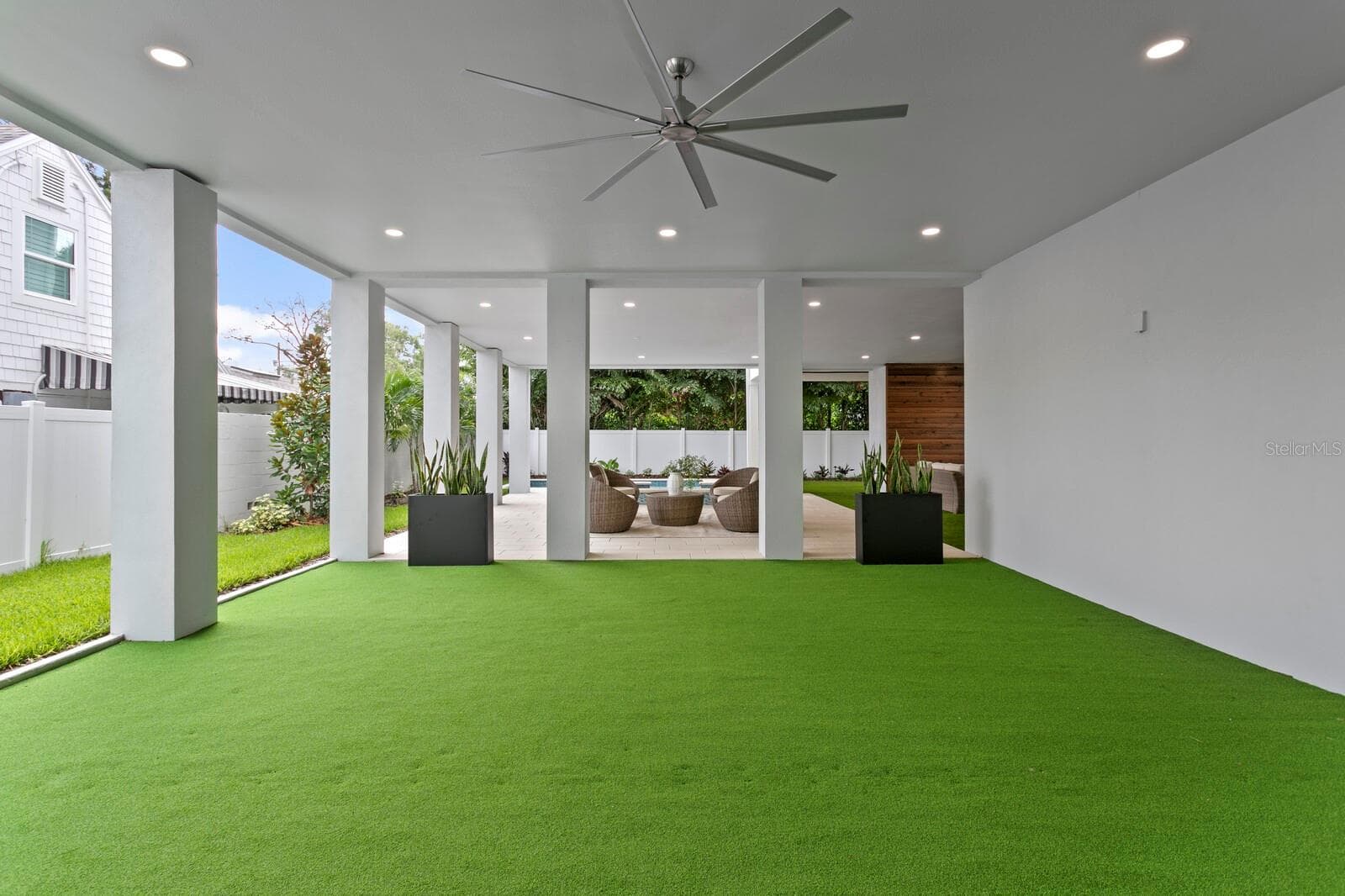 Single Family Residence at 2312 S OCCIDENT ST, TAMPA, photo 50 of 52