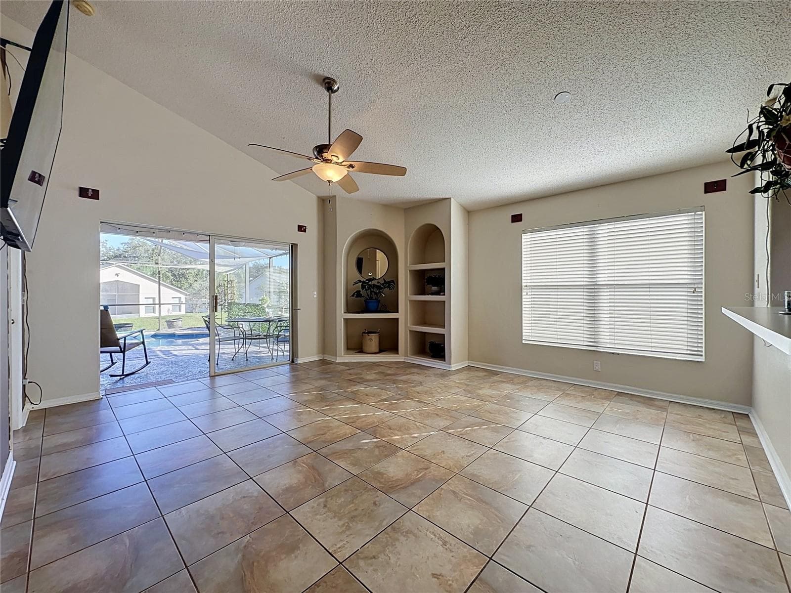 Single Family Residence at 16409 COOPERS HAWK AVE, CLERMONT, photo 28 of 38