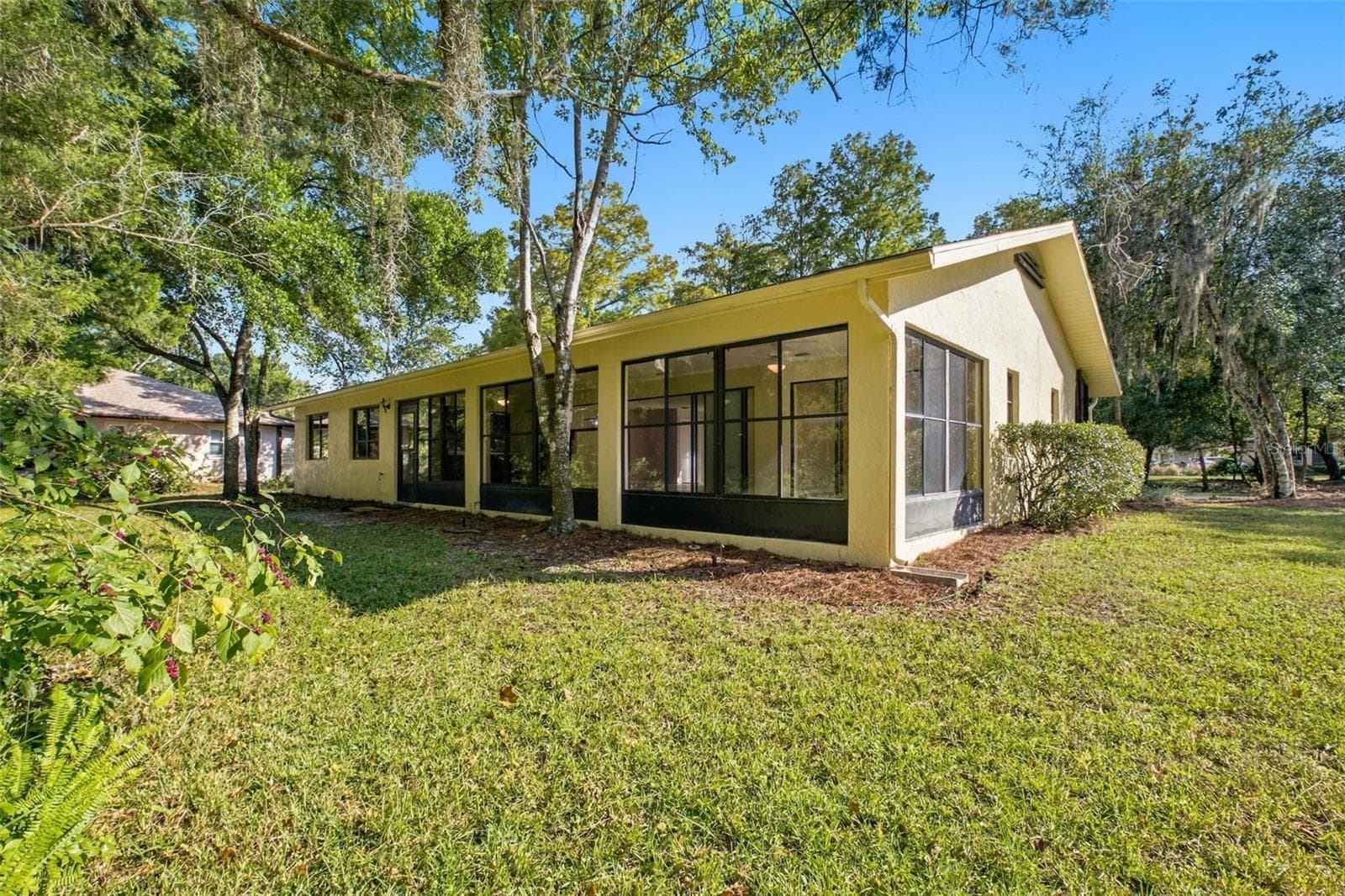 Single Family Residence at 12 SYCAMORE CT E, HOMOSASSA, photo 52 of 60