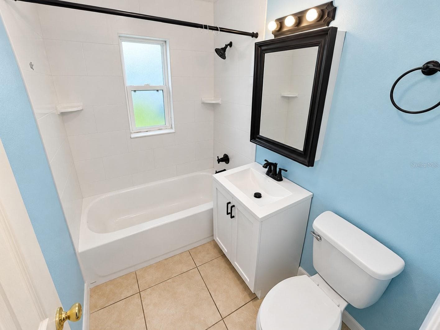 Single Family Residence at 1104 CROSBY ST, LEESBURG, photo 6 of 10