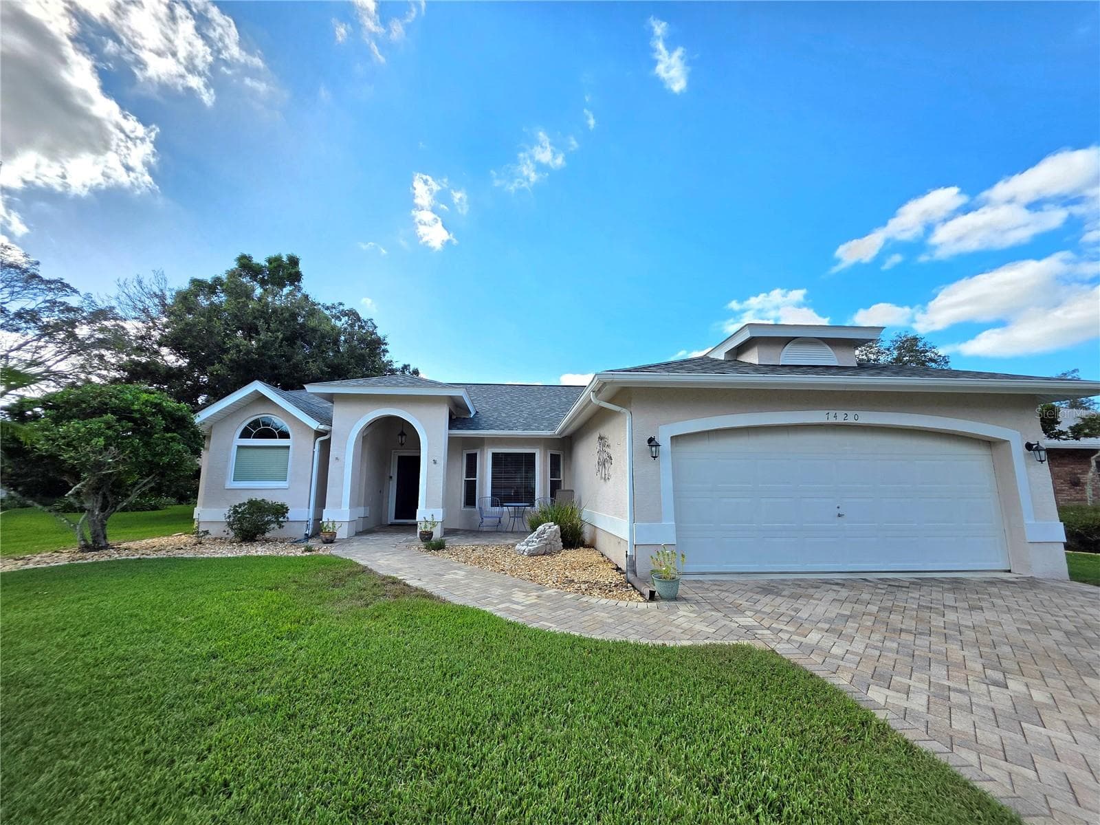 7420 PARADISE PINE CT