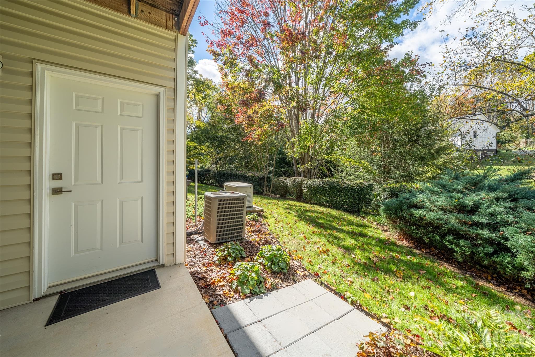 Townhouse at 23 Prairie Path, Asheville, photo 47 of 48