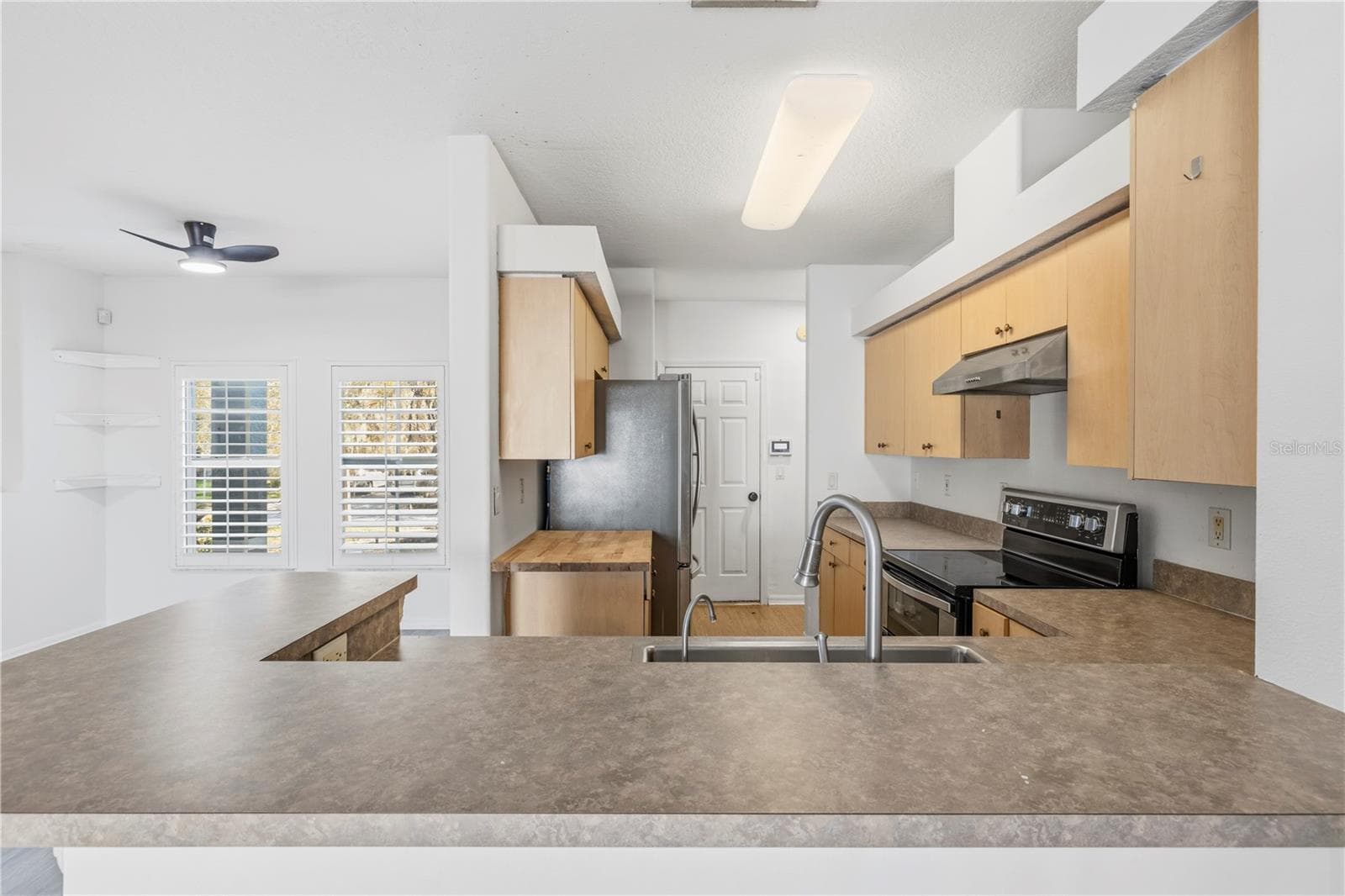 Single Family Residence at 605 CYPRESS PARK AVE, TARPON SPRINGS, photo 16 of 52