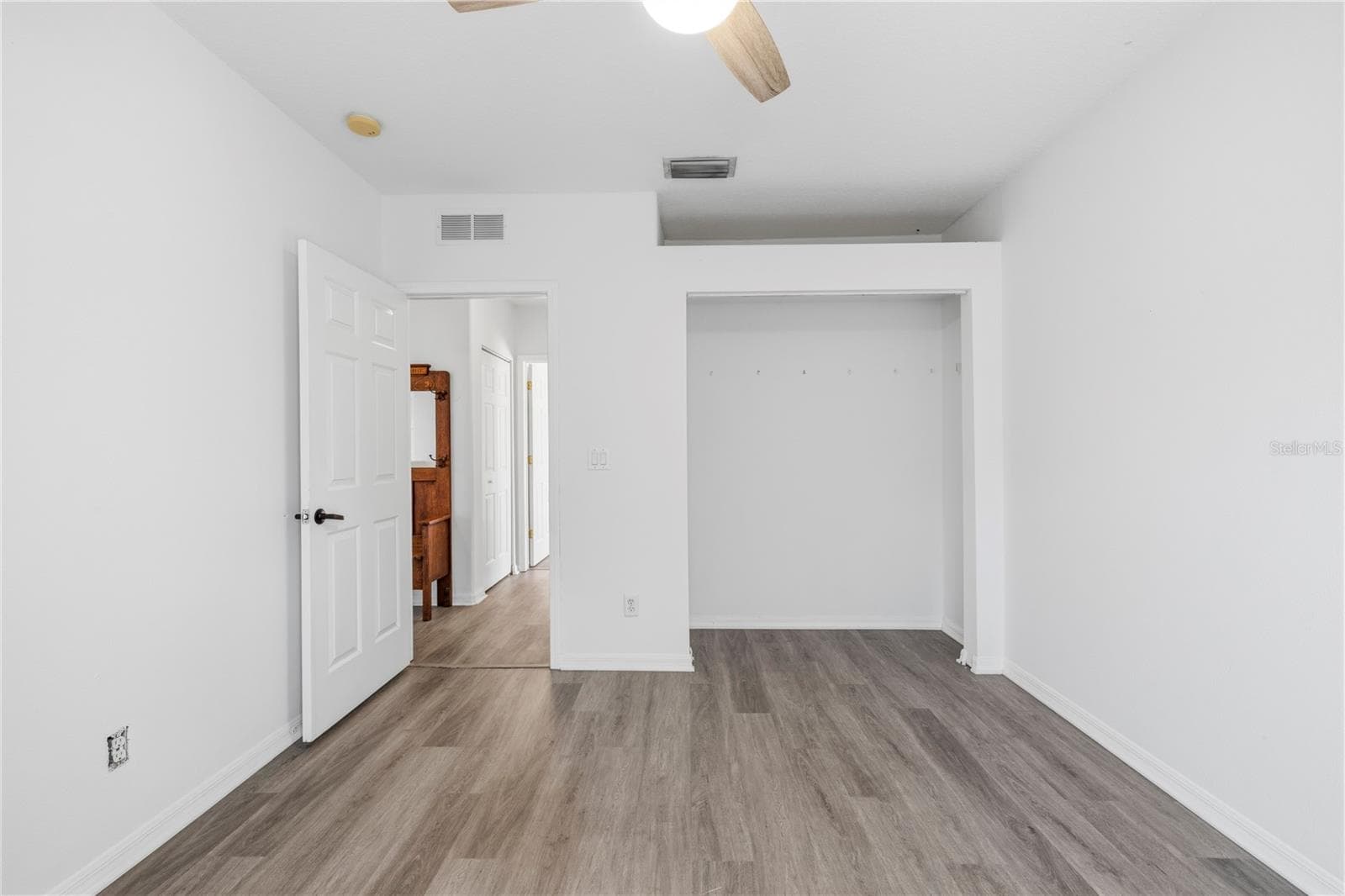 Single Family Residence at 605 CYPRESS PARK AVE, TARPON SPRINGS, photo 23 of 52