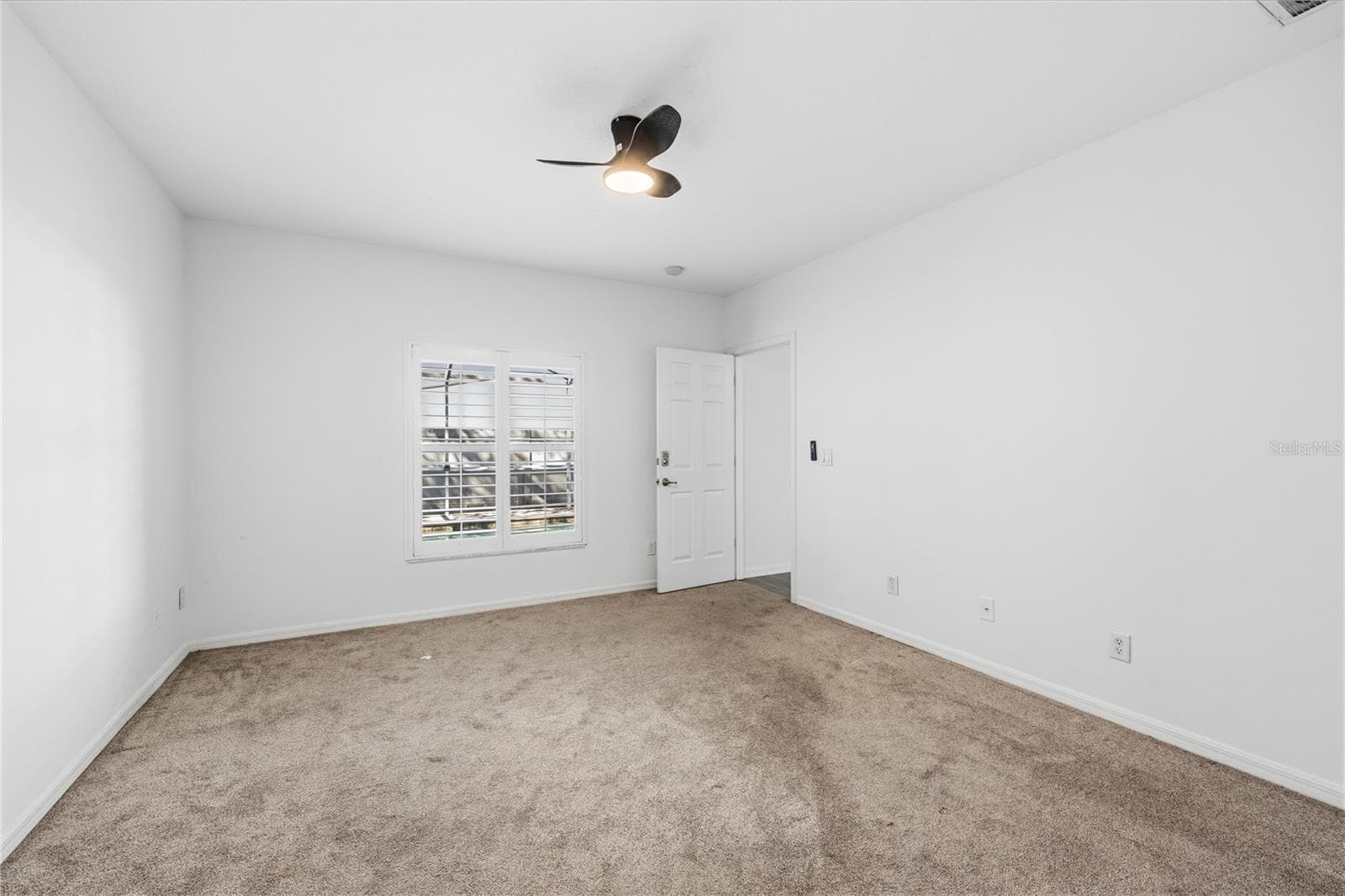 Single Family Residence at 605 CYPRESS PARK AVE, TARPON SPRINGS, photo 30 of 52