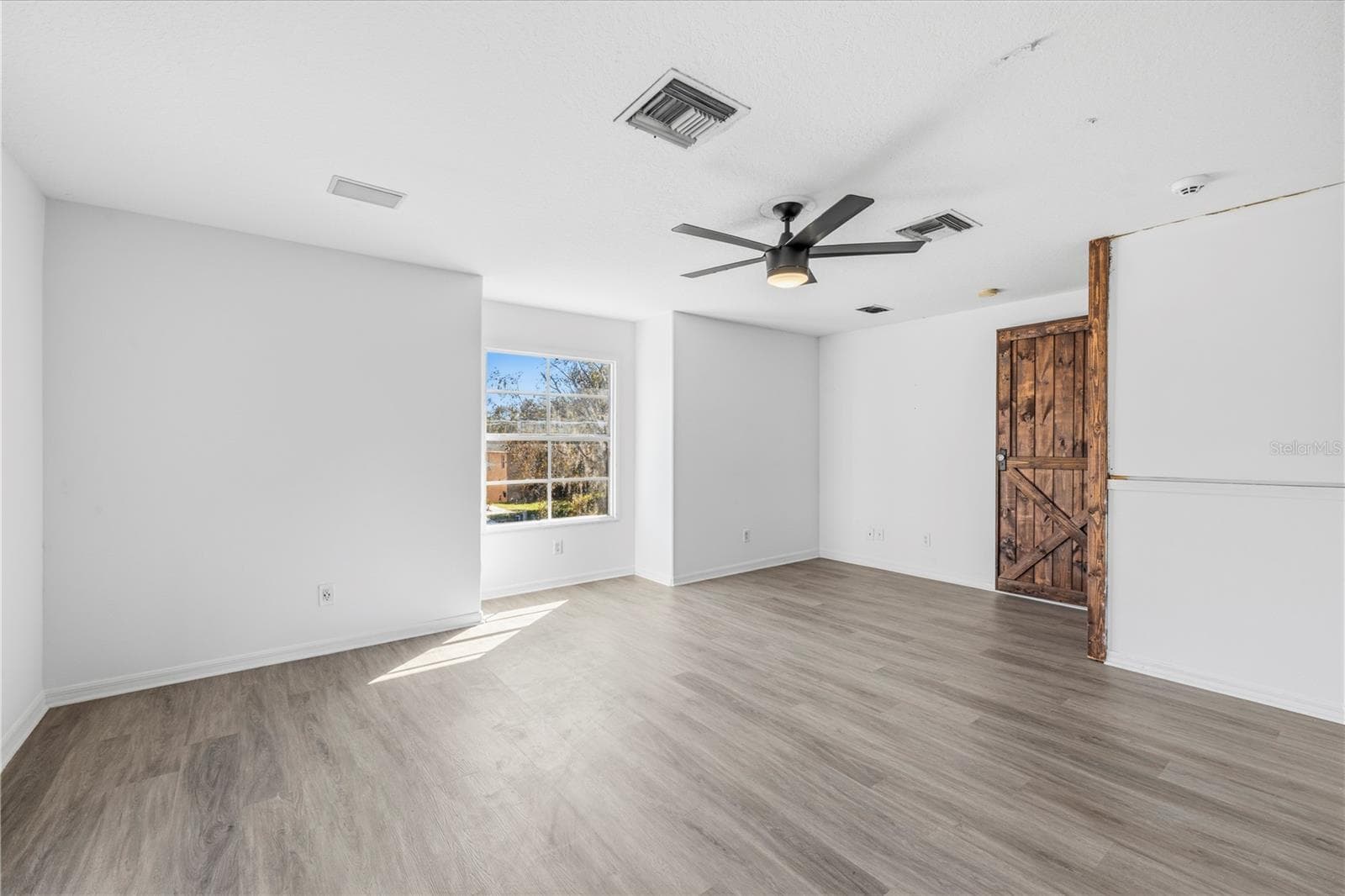 Single Family Residence at 605 CYPRESS PARK AVE, TARPON SPRINGS, photo 37 of 52