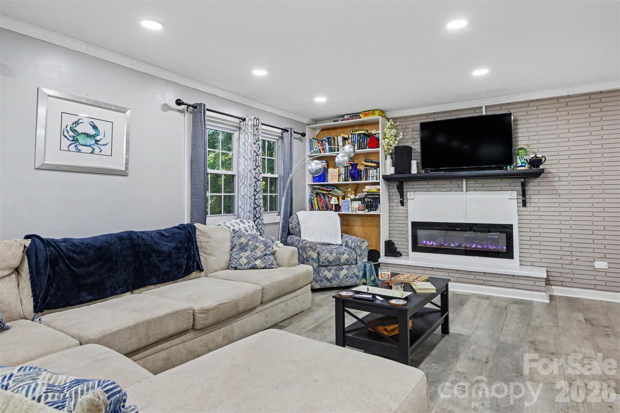 Single Family Residence at 2681 University Drive, Lancaster, photo 11 of 48
