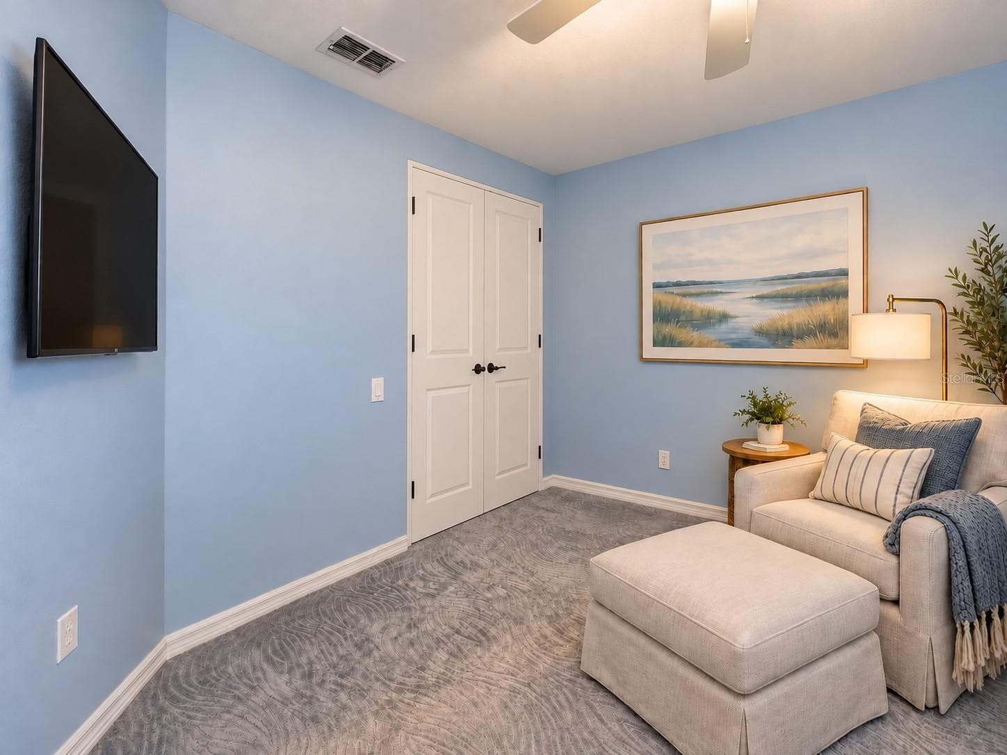 The desk and shelves can be removed and returned to a closet. - 4465 FAIRWAY OAKS DR, MULBERRY