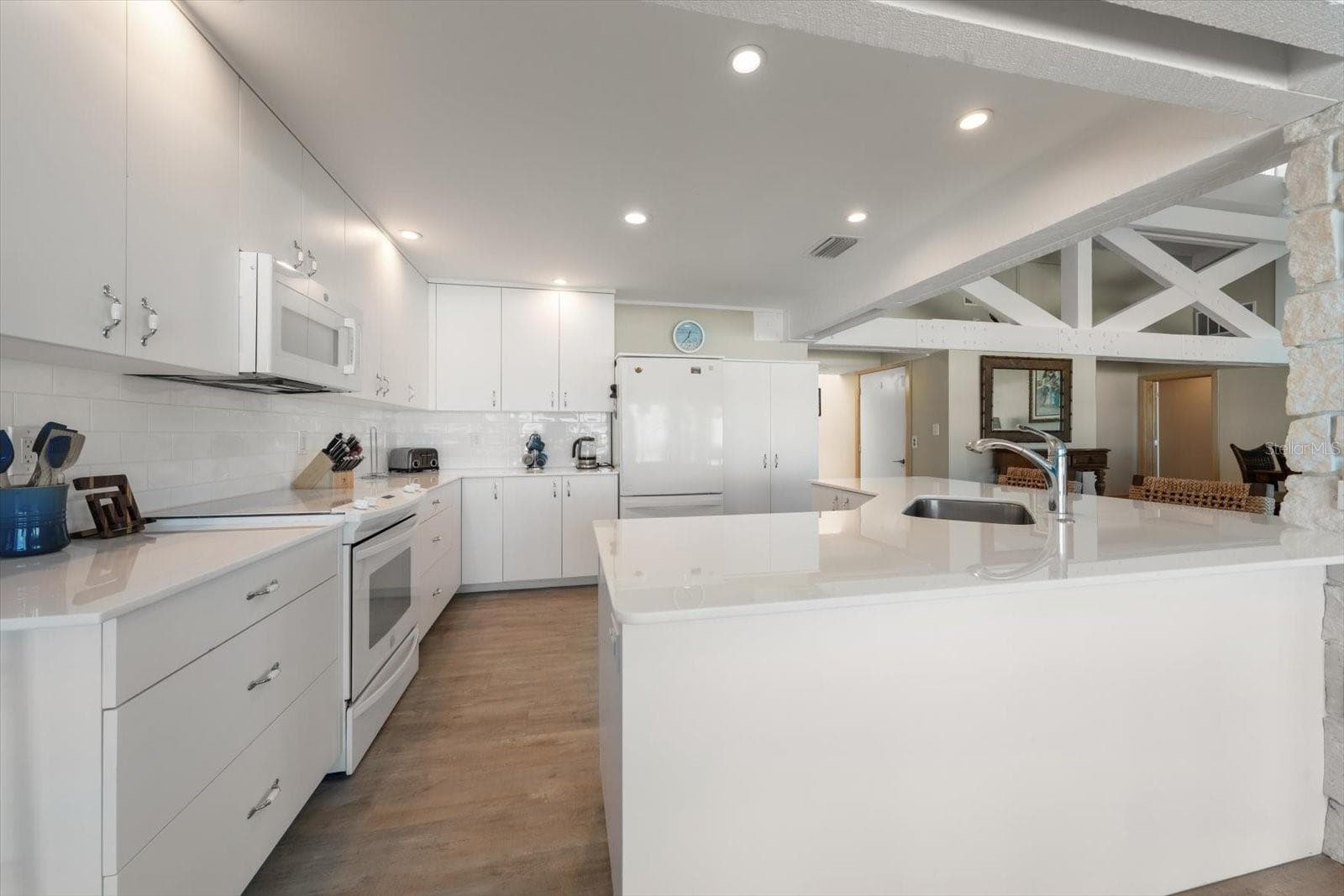 Single Family Residence at 744 ELDORADO AVE, CLEARWATER, photo 15 of 53
