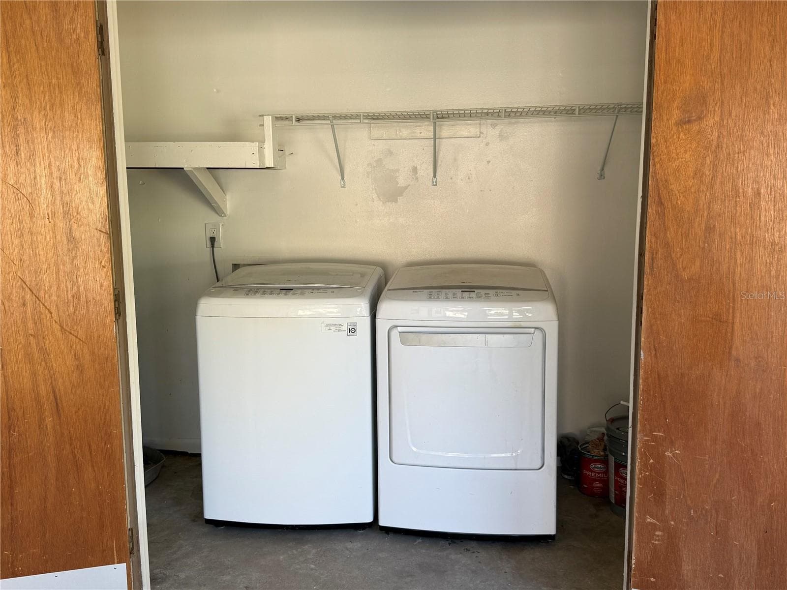 Laundry - 2917 NE 17TH TER, OCALA