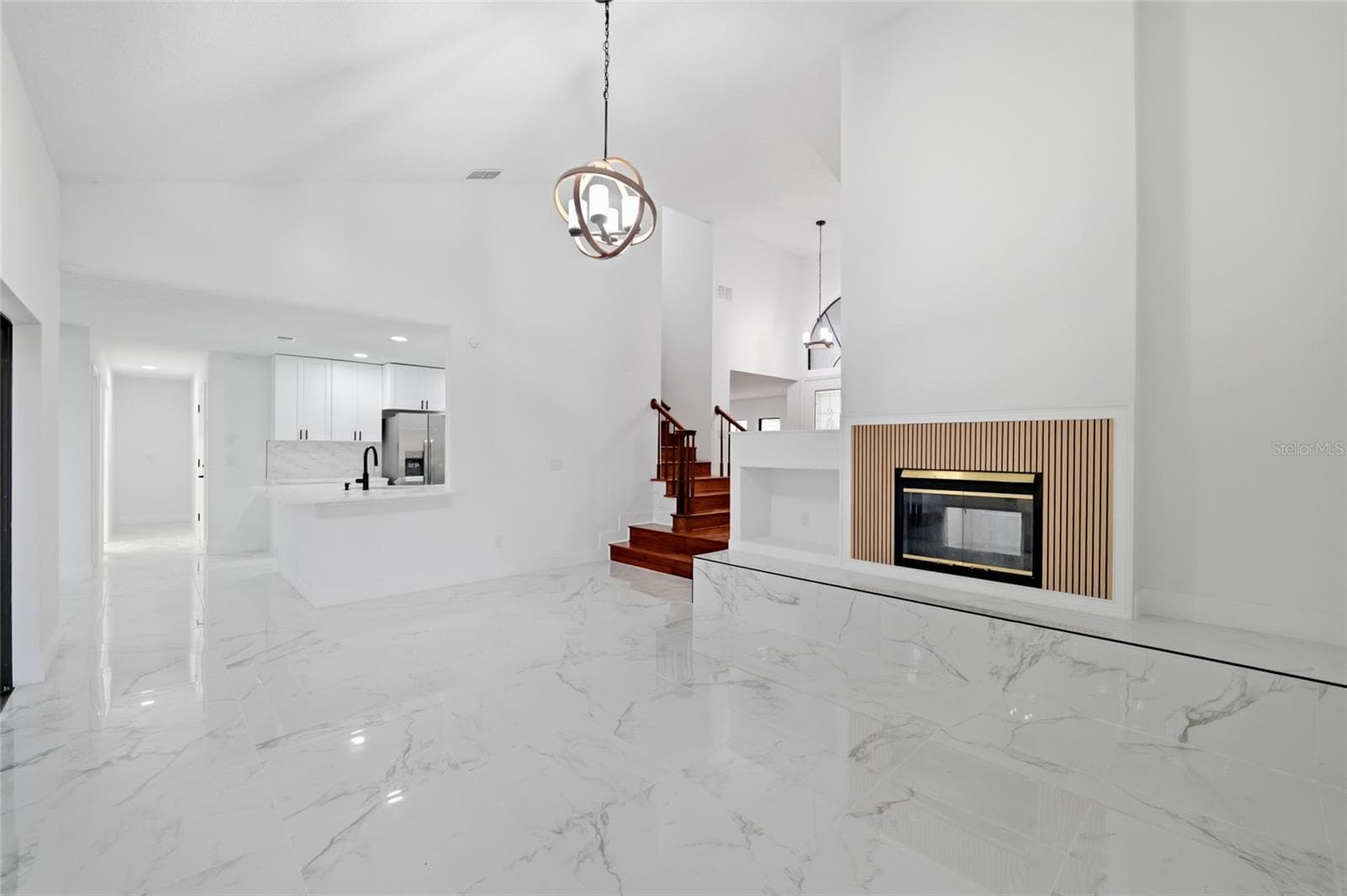 Single Family Residence at 6201 GREENWICH DR, TAMPA, photo 16 of 46