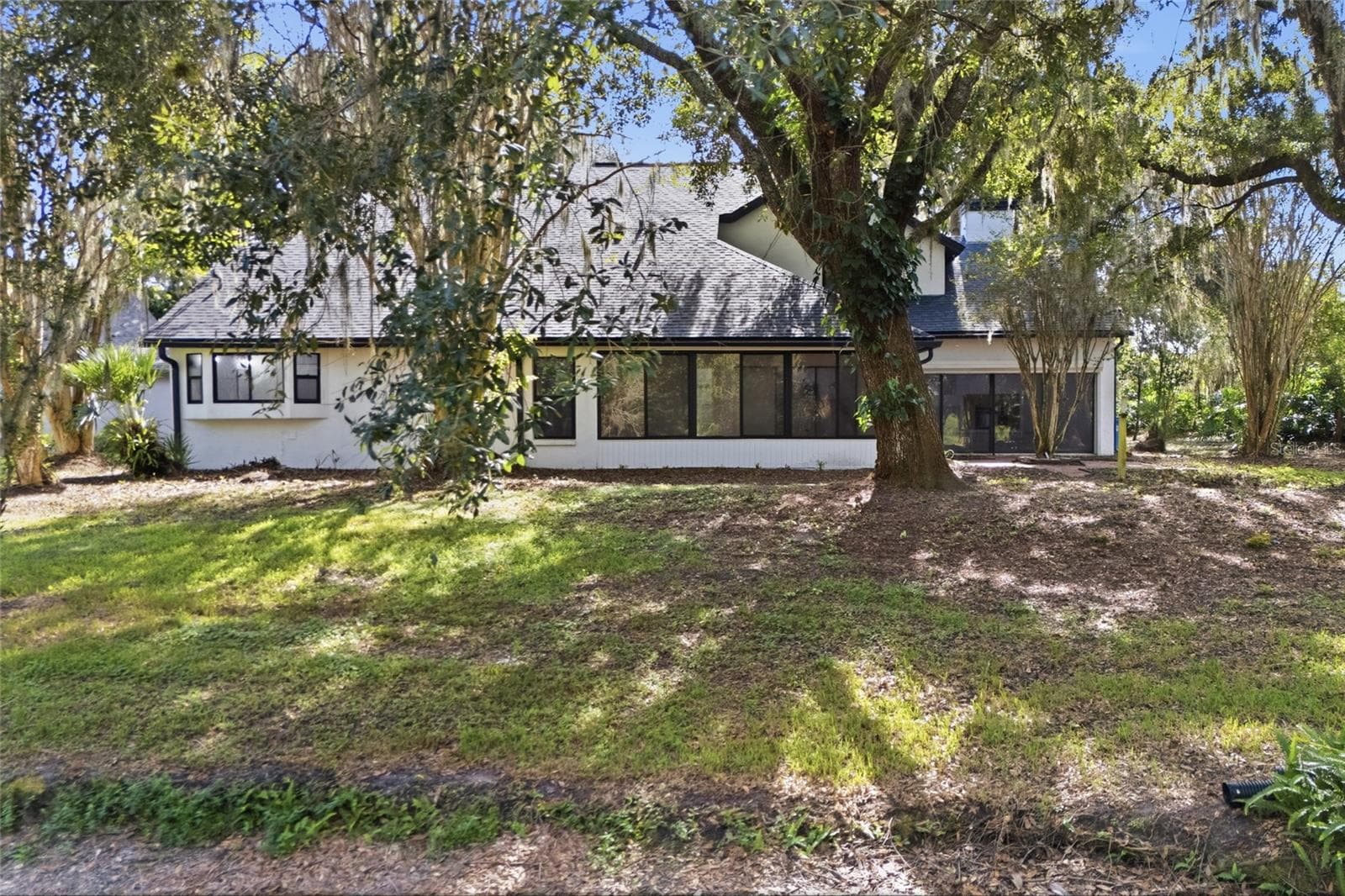 Single Family Residence at 6201 GREENWICH DR, TAMPA, photo 43 of 46