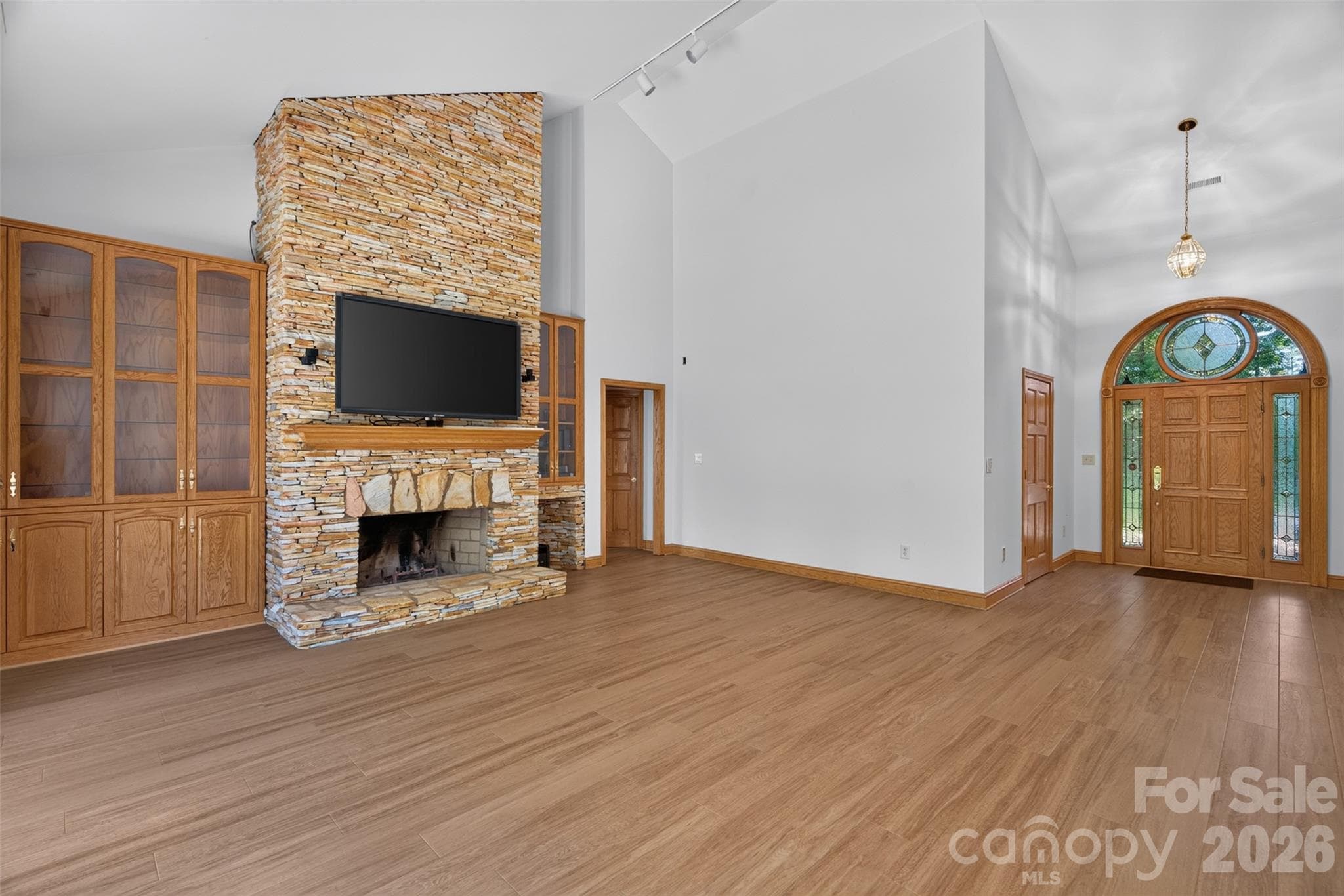 Great Room - Unfurnished - 253 Highway 161 South, Clover