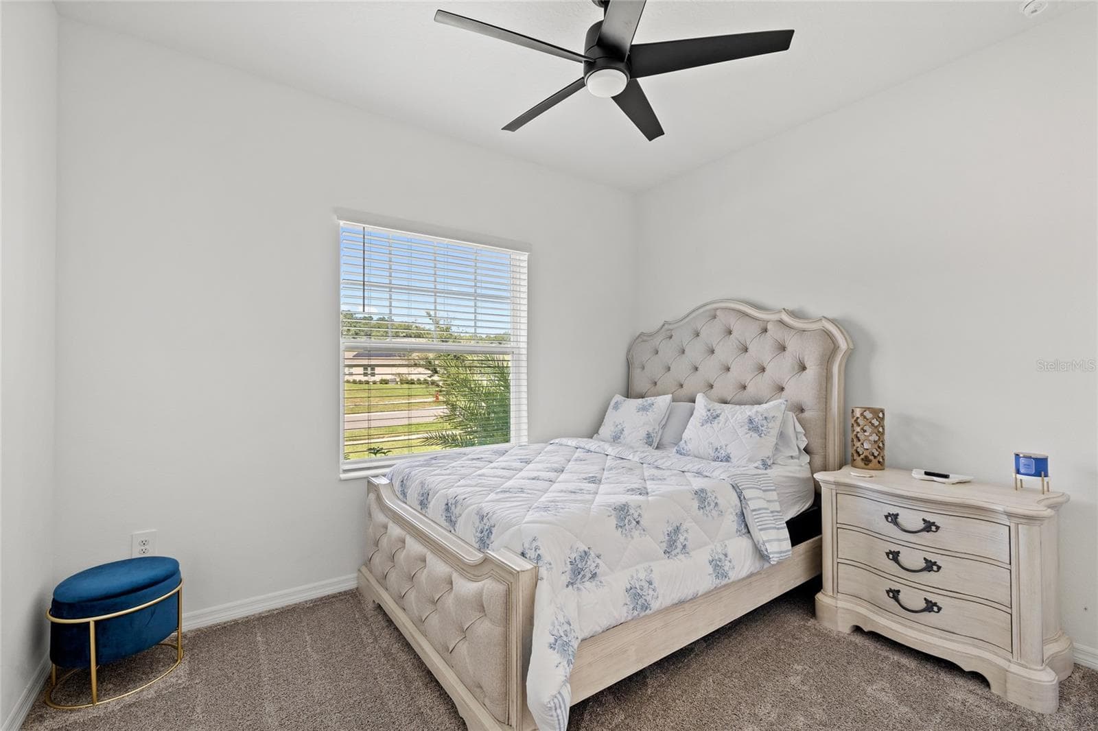 Single Family Residence at 6025 CLAYSTONE WAY, MOUNT DORA, photo 15 of 28