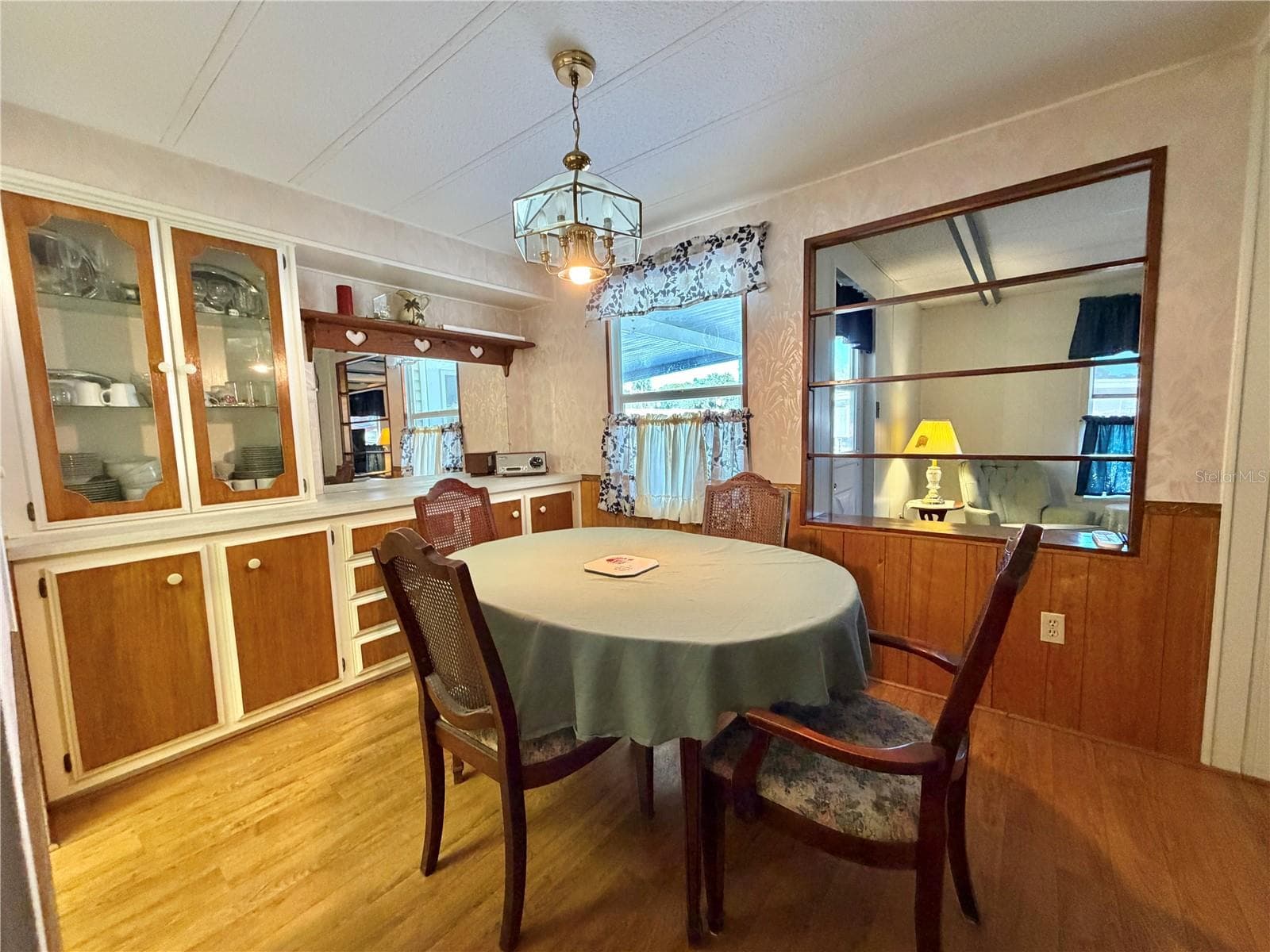 Mobile Home at 120 CAMELLIA TRL, LEESBURG, photo 16 of 68