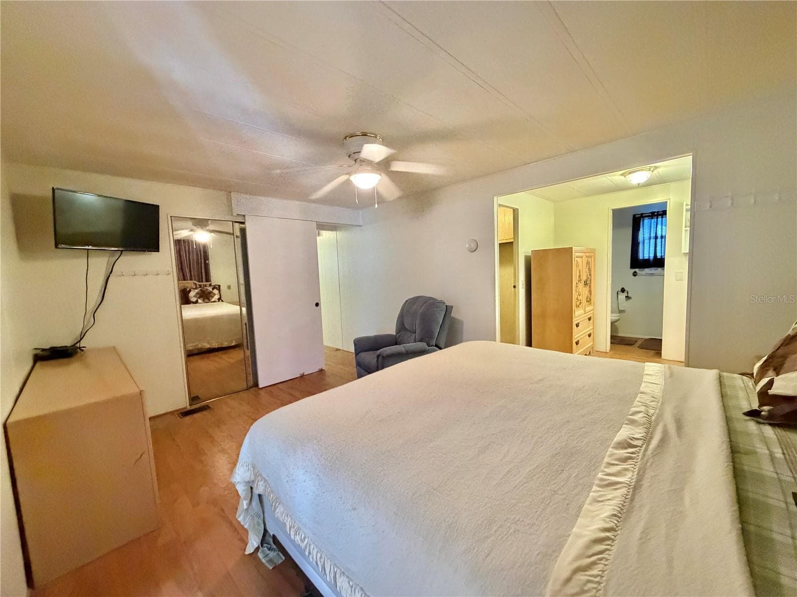 Mobile Home at 120 CAMELLIA TRL, LEESBURG, photo 35 of 68