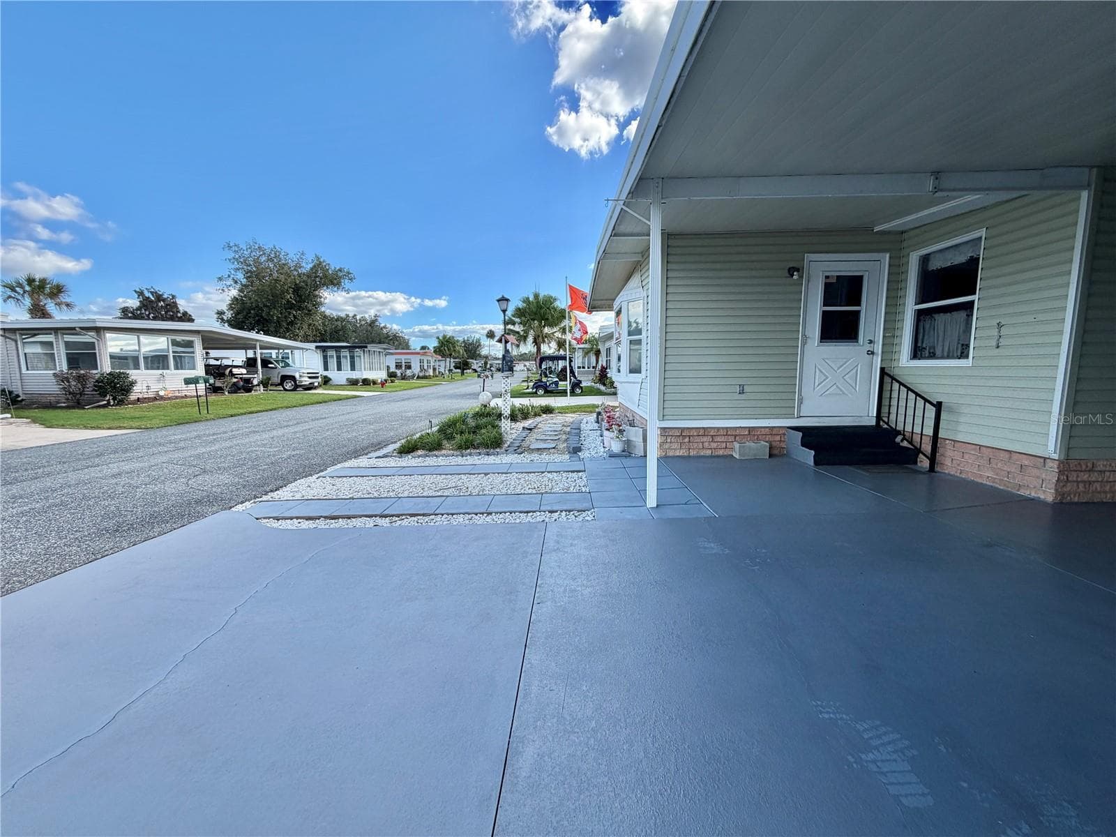 Mobile Home at 120 CAMELLIA TRL, LEESBURG, photo 59 of 68