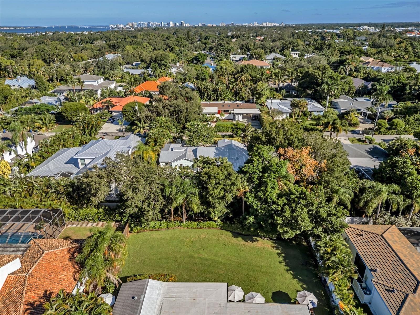 Land at 1605 N LAKE SHORE DR, SARASOTA, photo 5 of 10