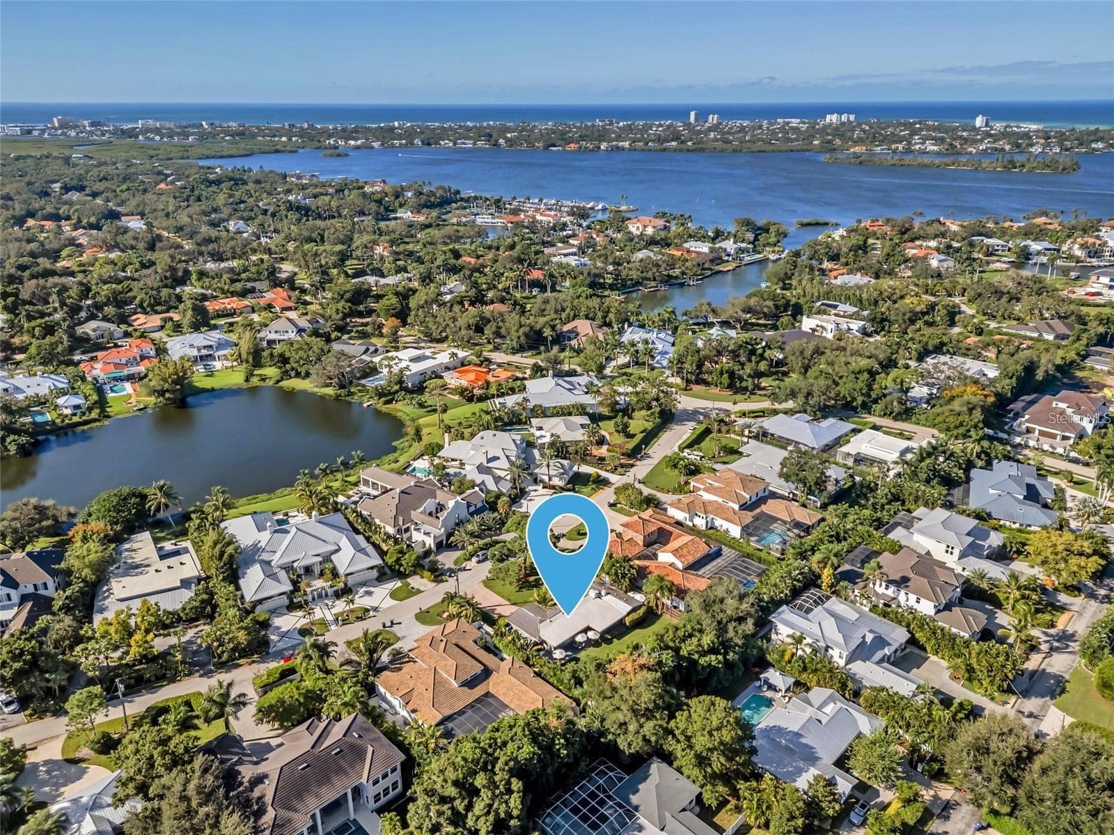 Enjoy the luxury of being just a short stroll from the prestigious Field Club, one of Sarasota's most distinguished private clubs - 1605 N LAKE SHORE DR, SARASOTA