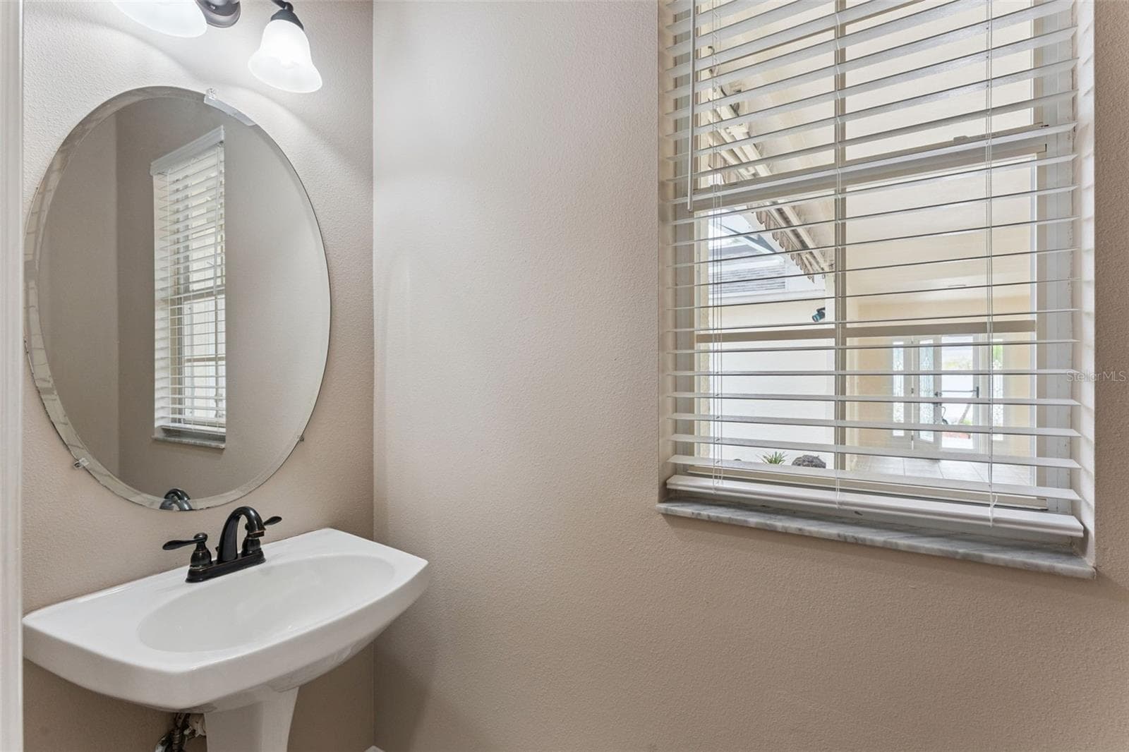 Hall Bathroom - 4242 NEWLAND ST, CLERMONT