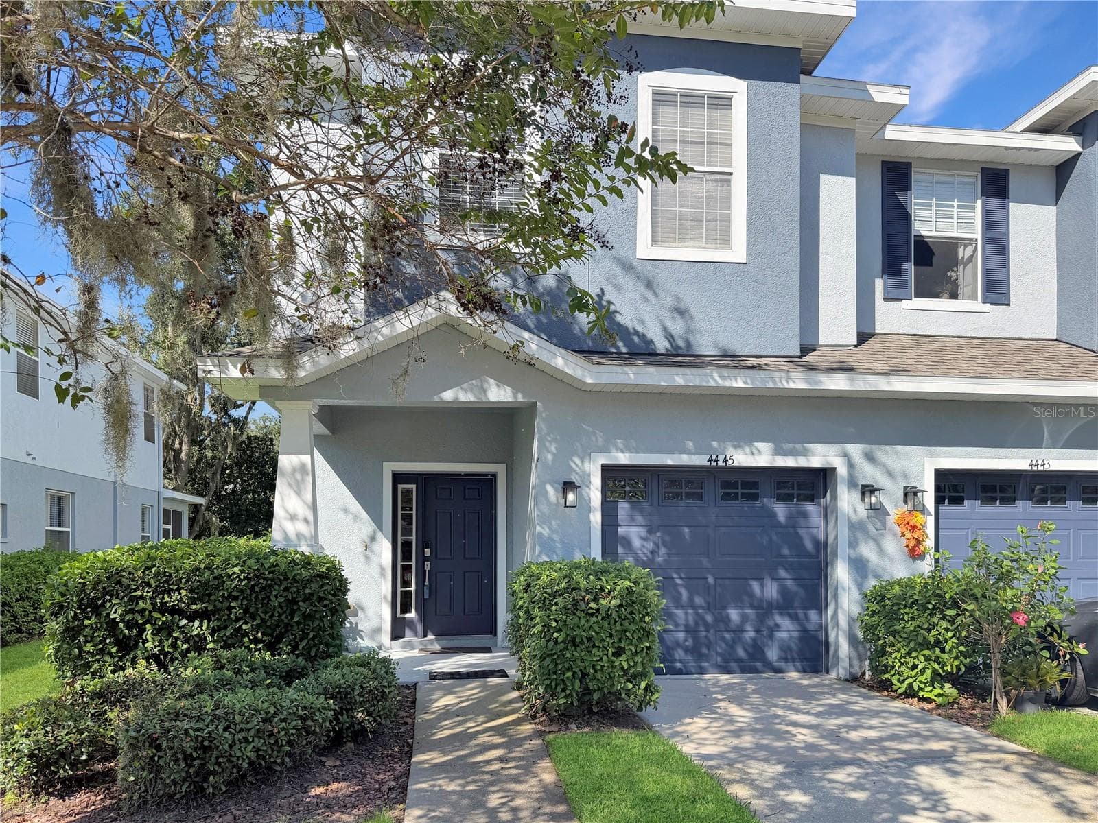 4445 AMBERLY OAKS CT