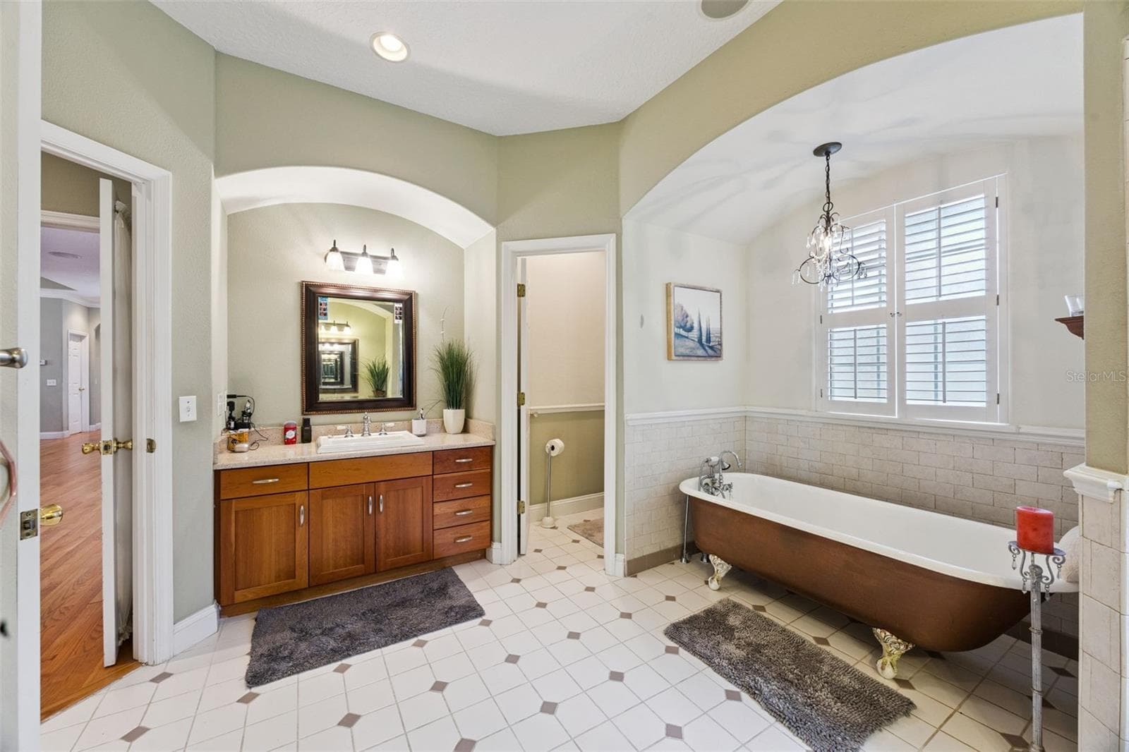 Primary Bathroom - 1050 DEERFOOT RD, DELAND