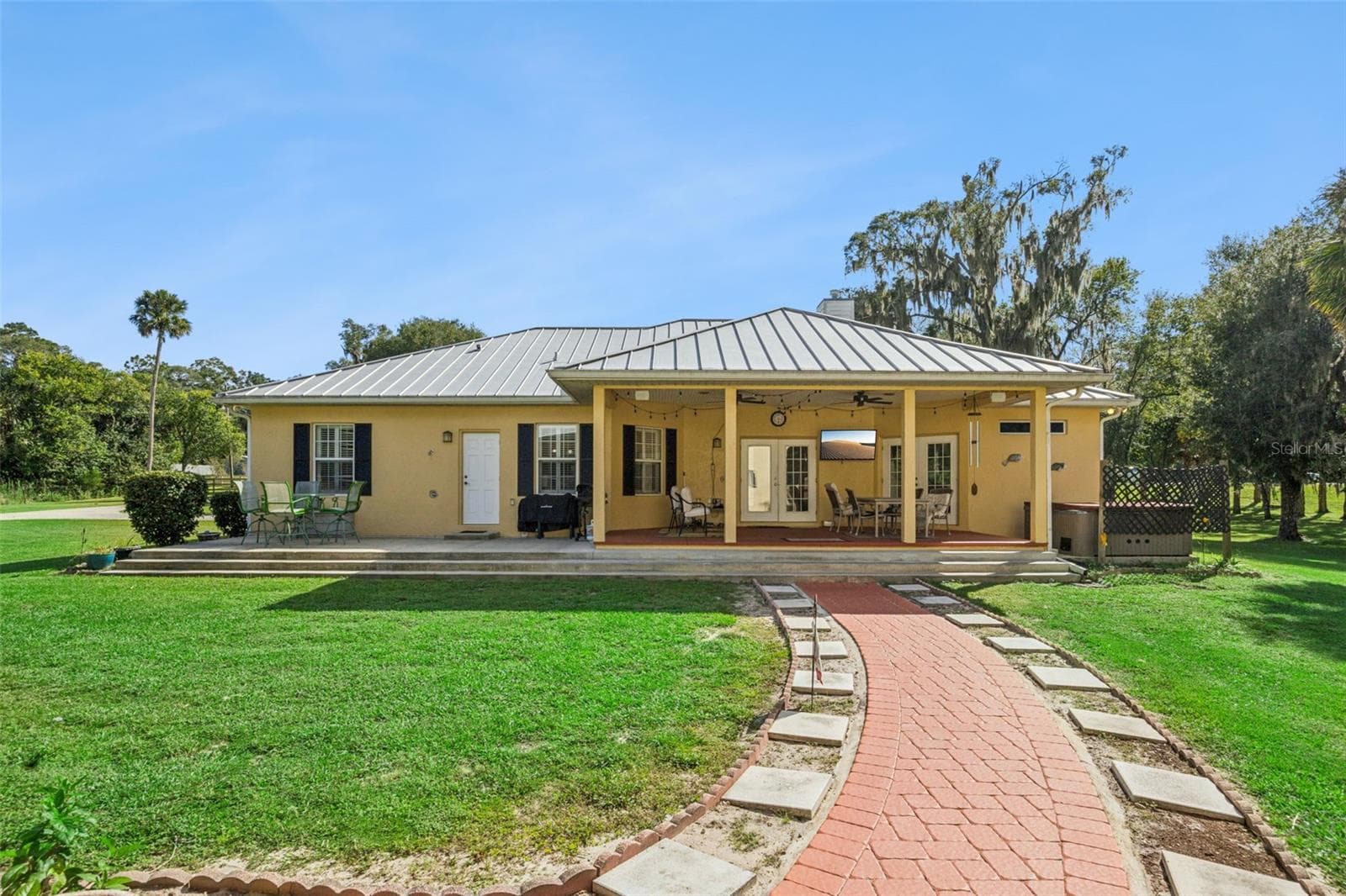 Rear View - 1050 DEERFOOT RD, DELAND