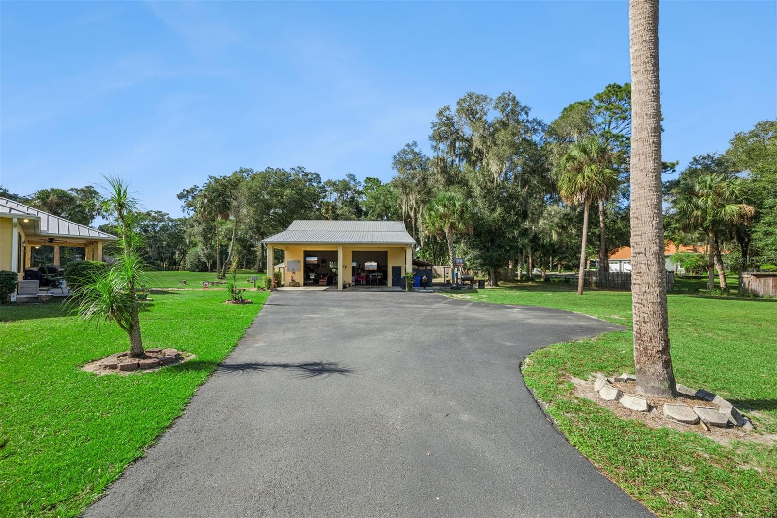 Outbuilding - 1050 DEERFOOT RD, DELAND