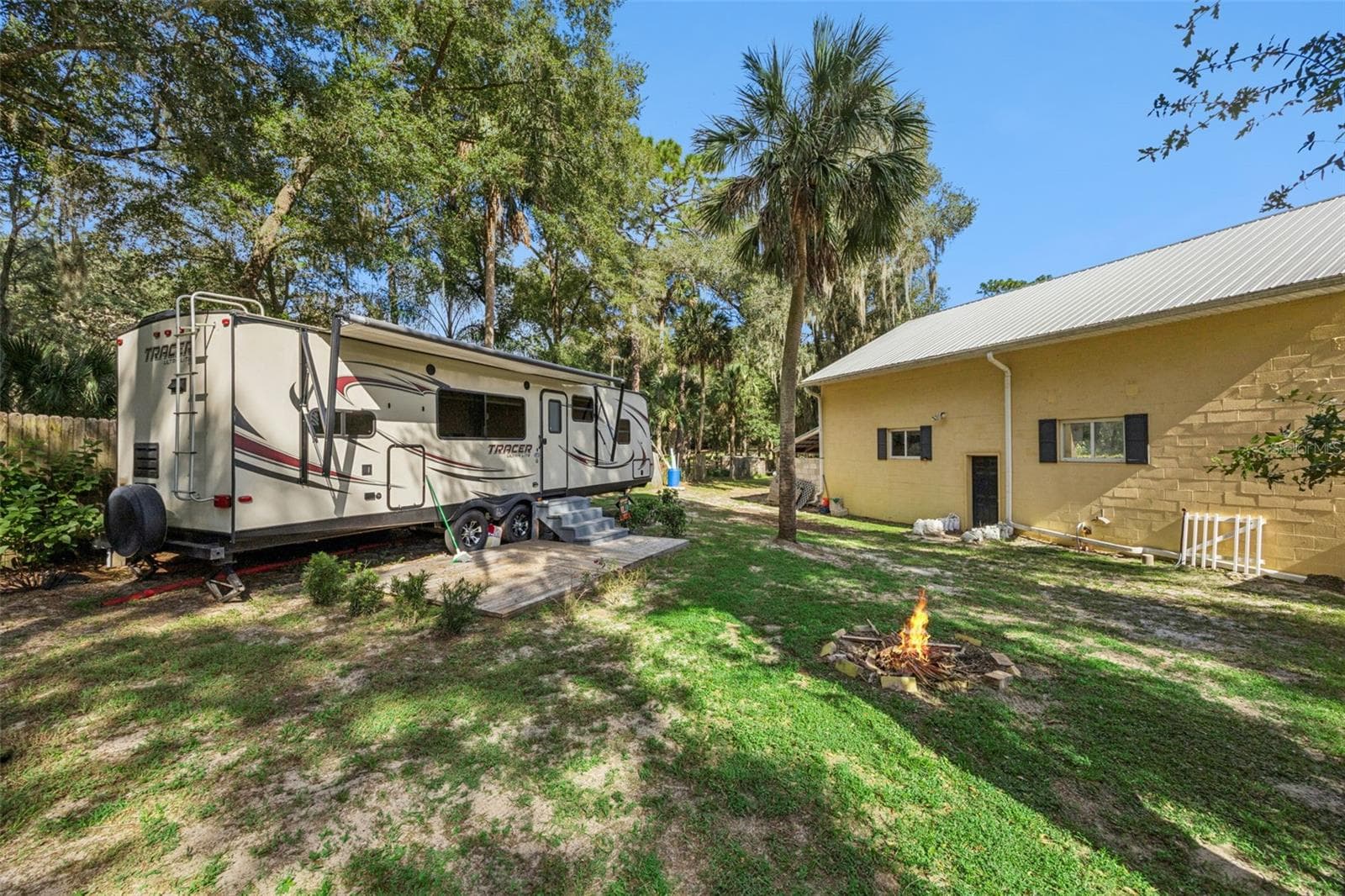 RV Hookup - 1050 DEERFOOT RD, DELAND