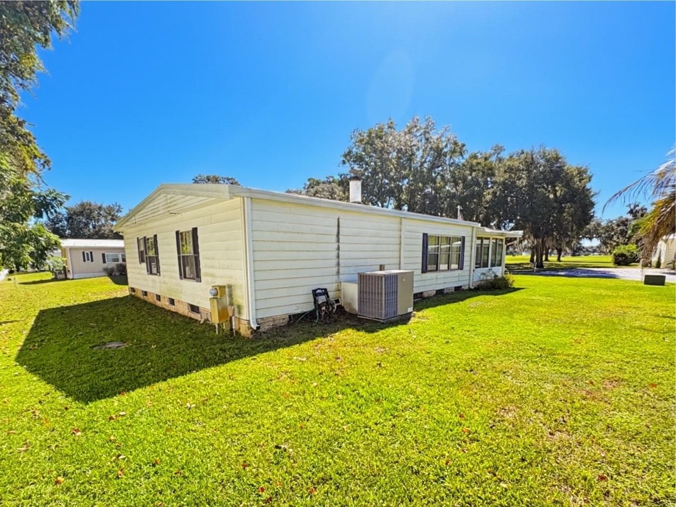 Manufactured Home at 6 BIG OAK LN, WILDWOOD, photo 6 of 27