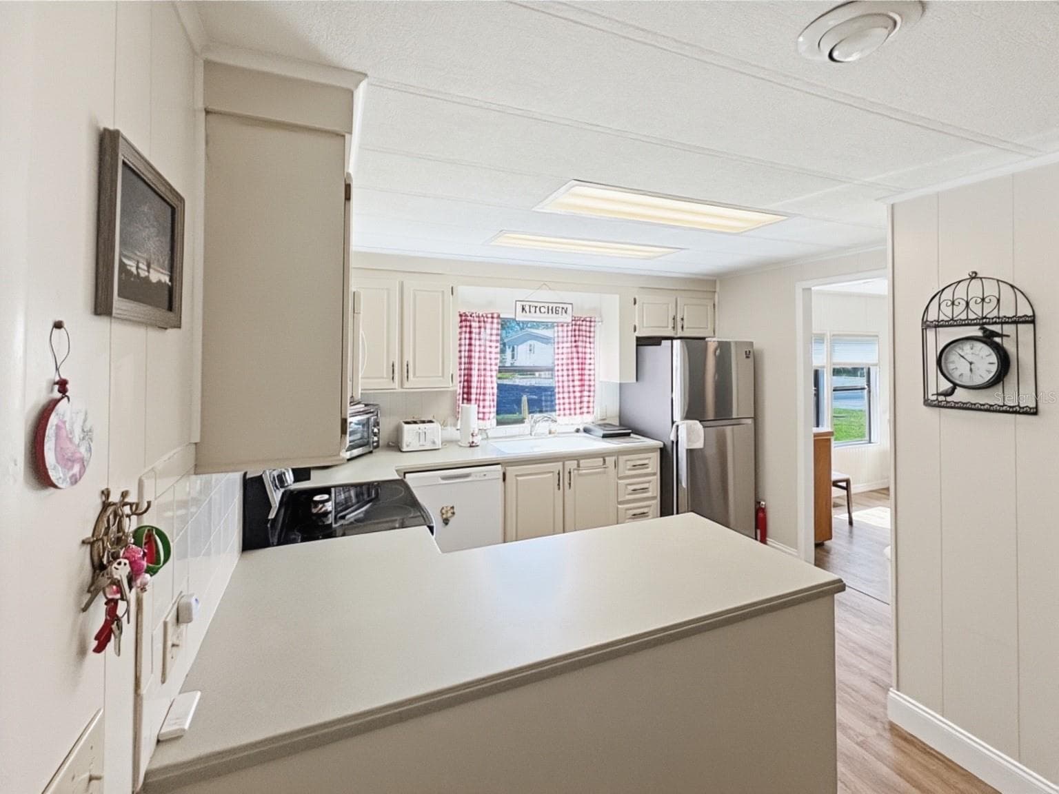 Manufactured Home at 6 BIG OAK LN, WILDWOOD, photo 15 of 27